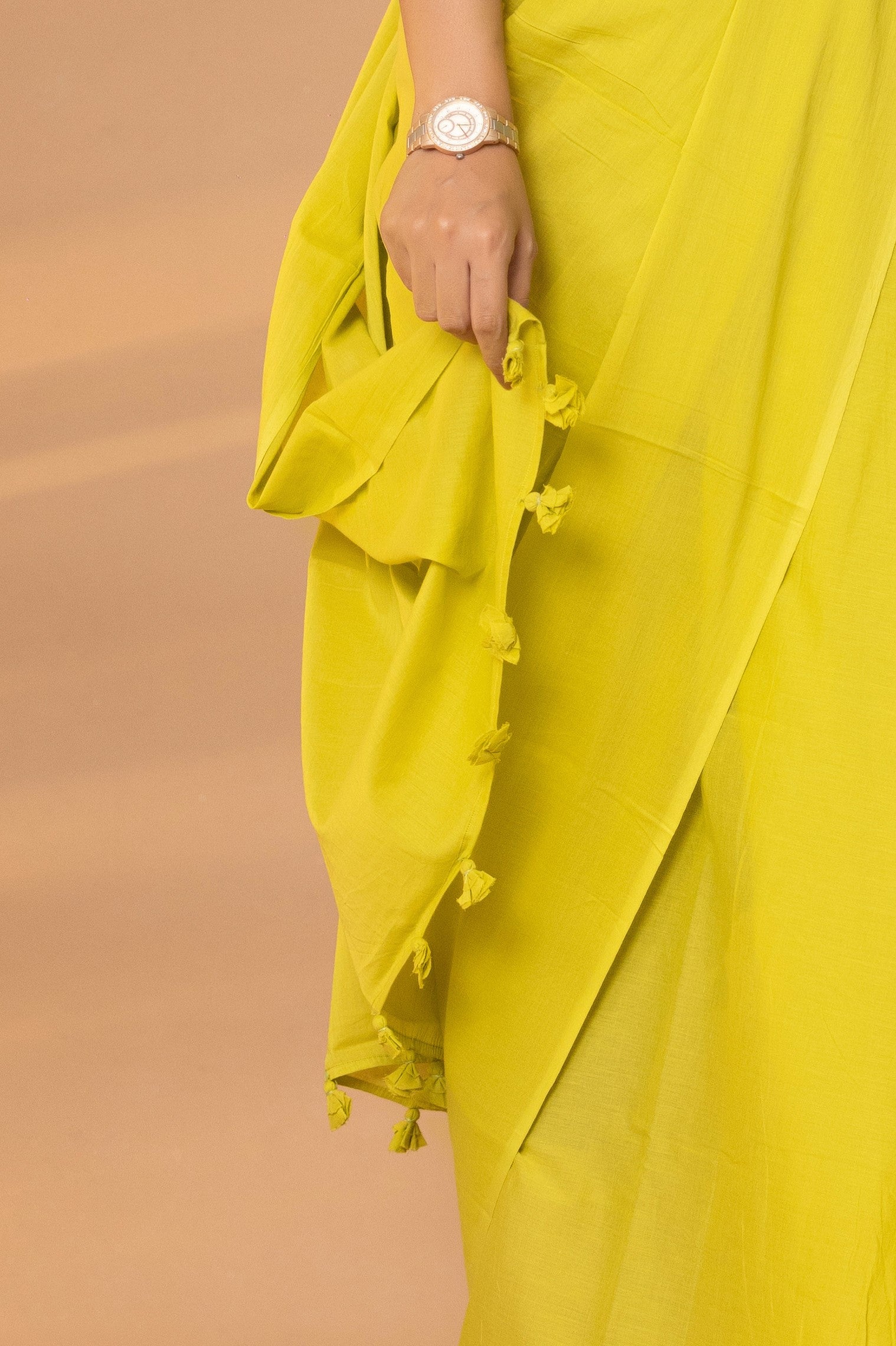 Bright Green Plain Dyed Mul Mul Cotton Saree with Tassels (without Blouse)