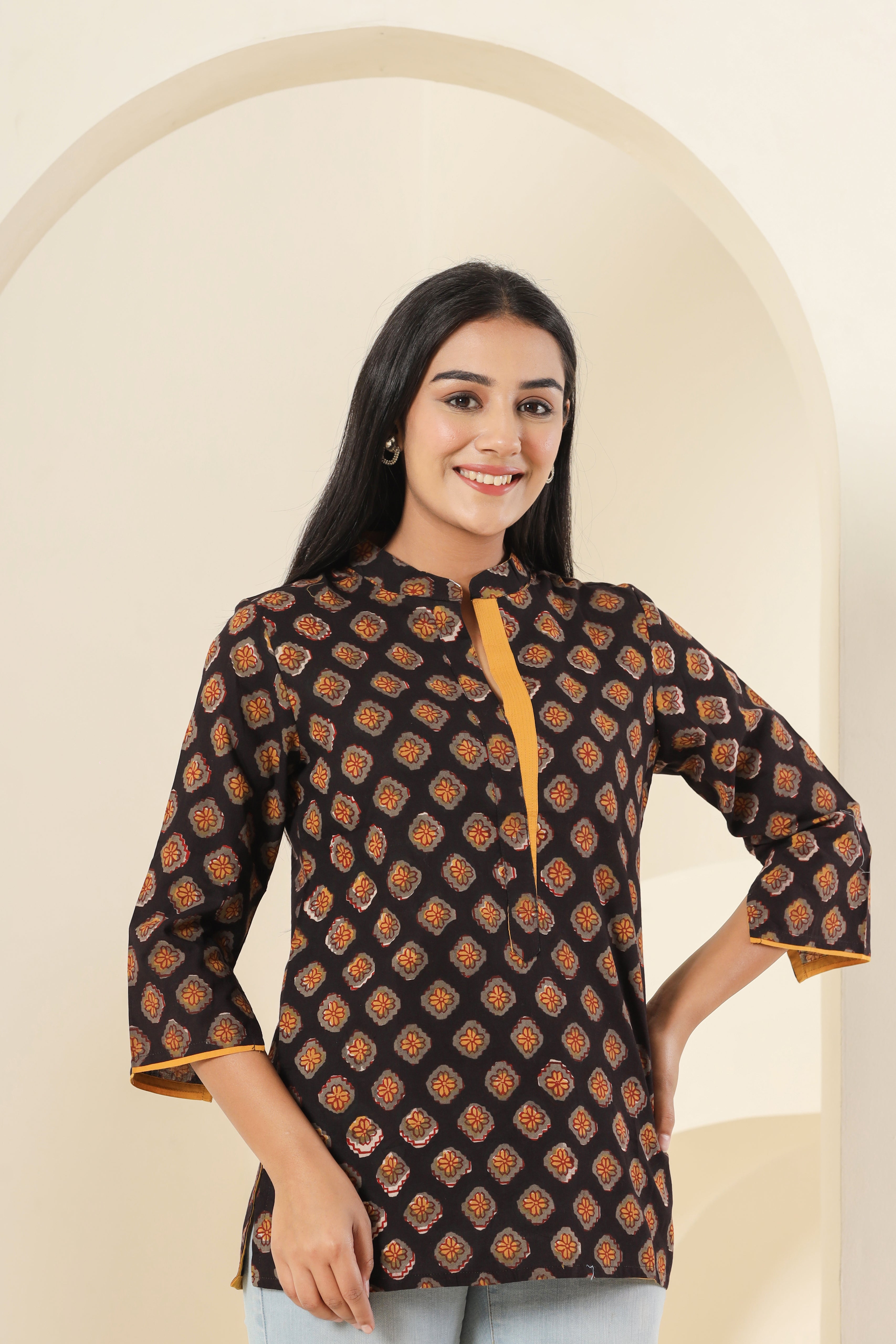 Black Kalamkari Rozaana Phool Womens Hand Block Printed Tops