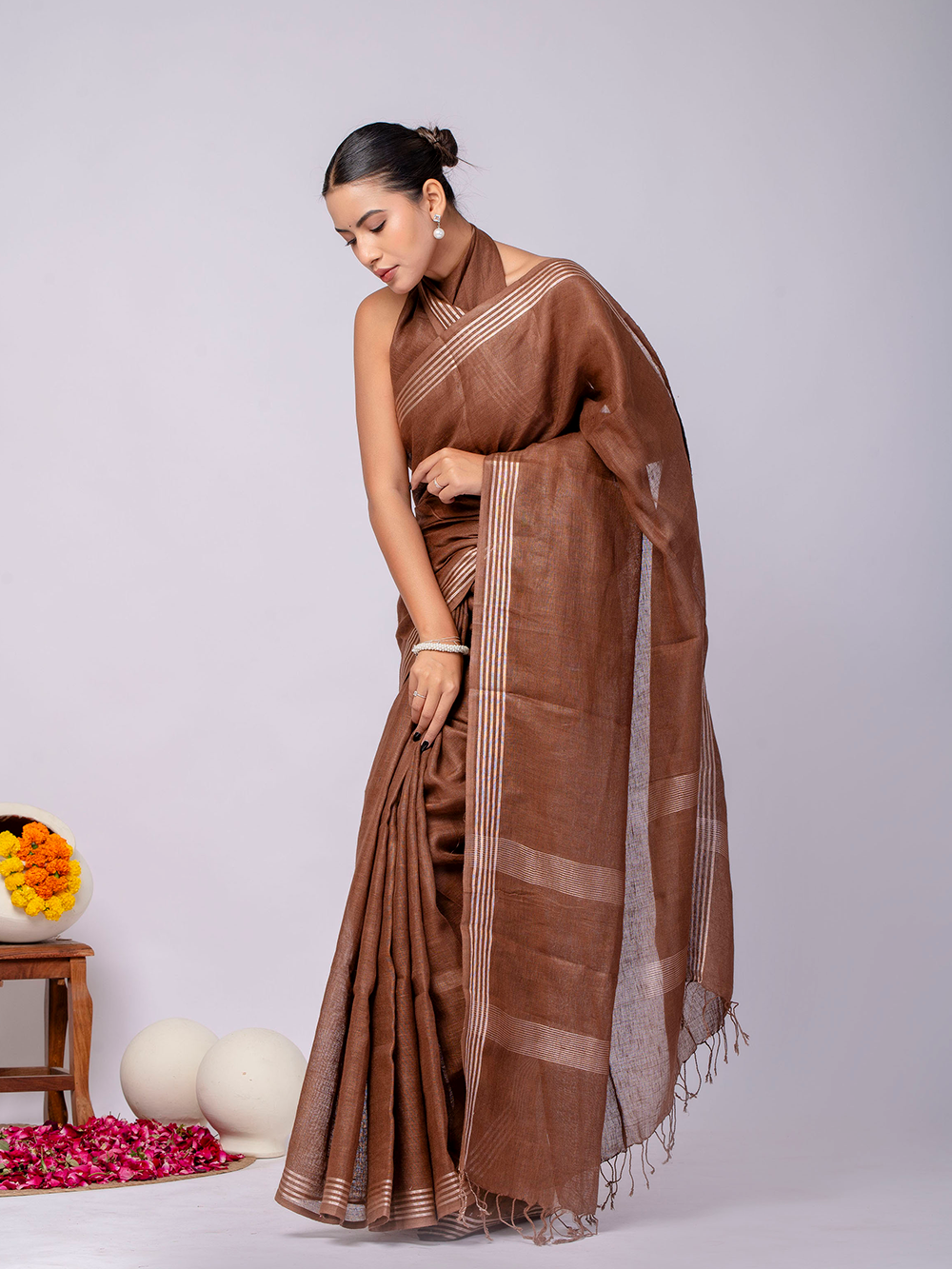 Cocoa Brown Cross Dyed Pure Linen Saree with Blouse