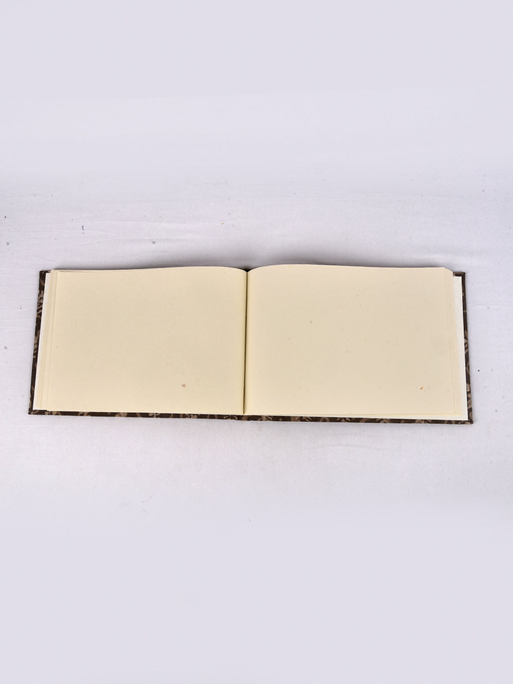 Daboo Grey Booti Handmade A4 Landscape Notebook