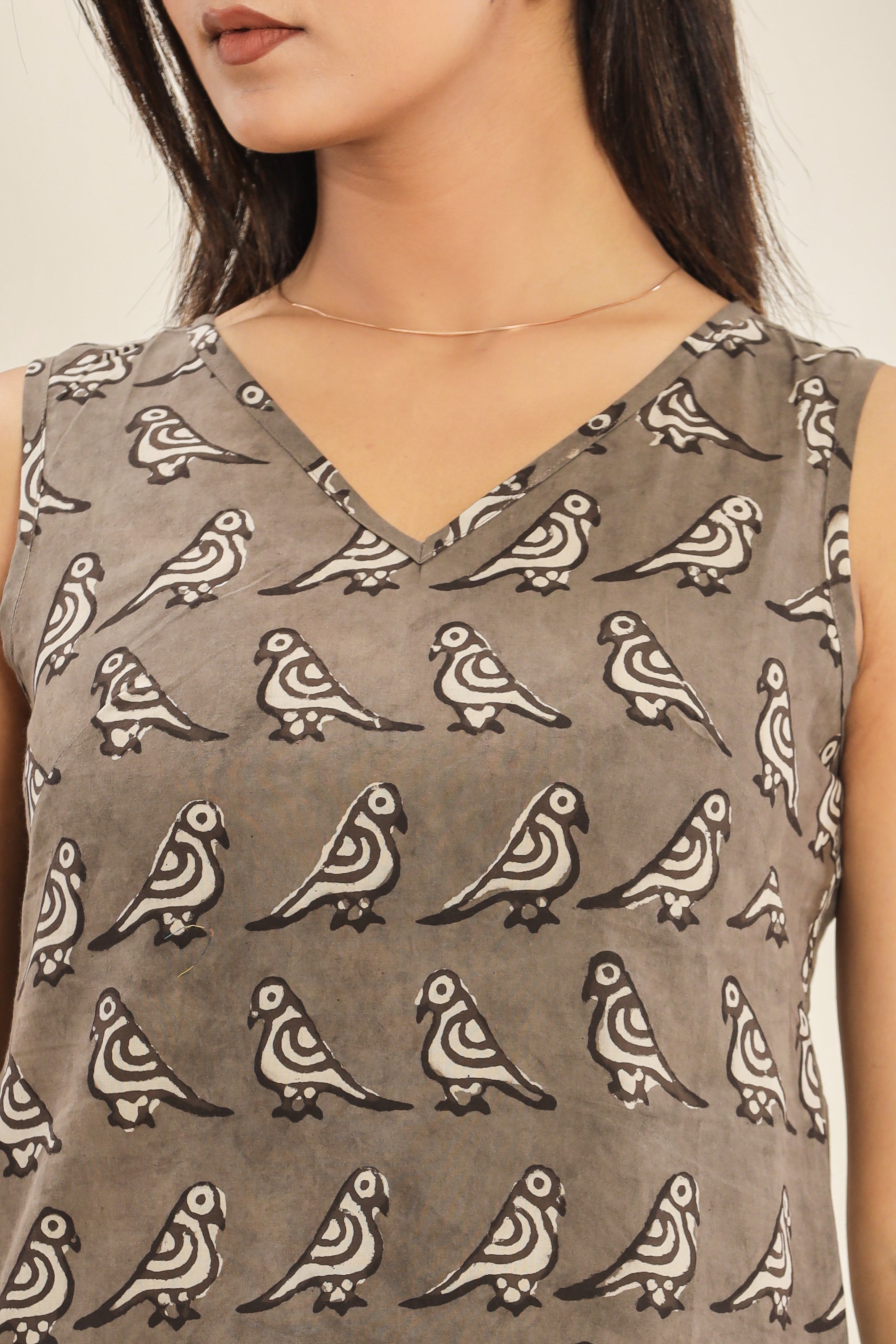 Tota Parrot Print Sleeveless Daboo Hand Block Printed Womens Tops