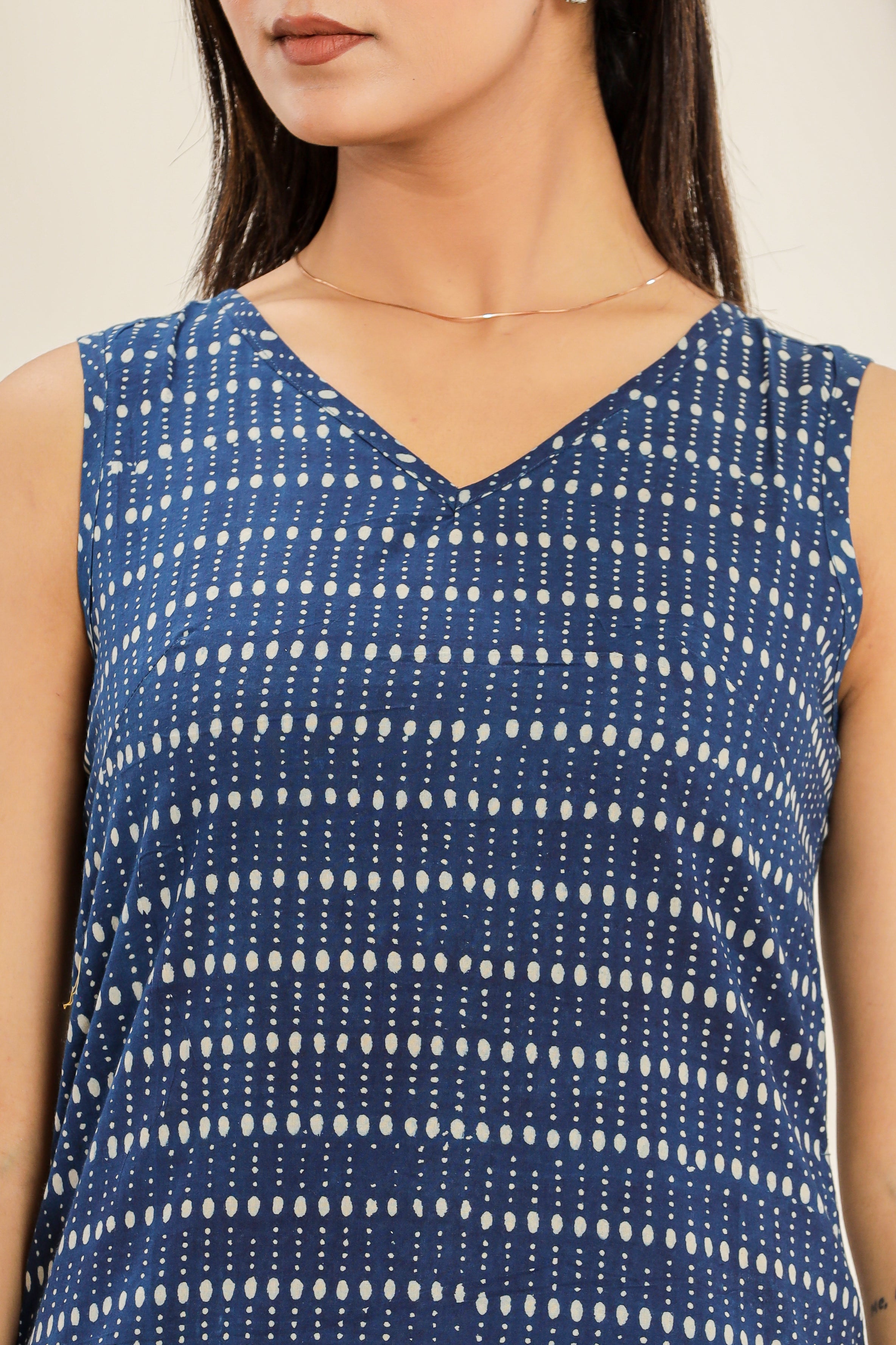 Indigo Bindu Print Sleeveless Mud Resist Daboo Hand Block Printed Womens Tops