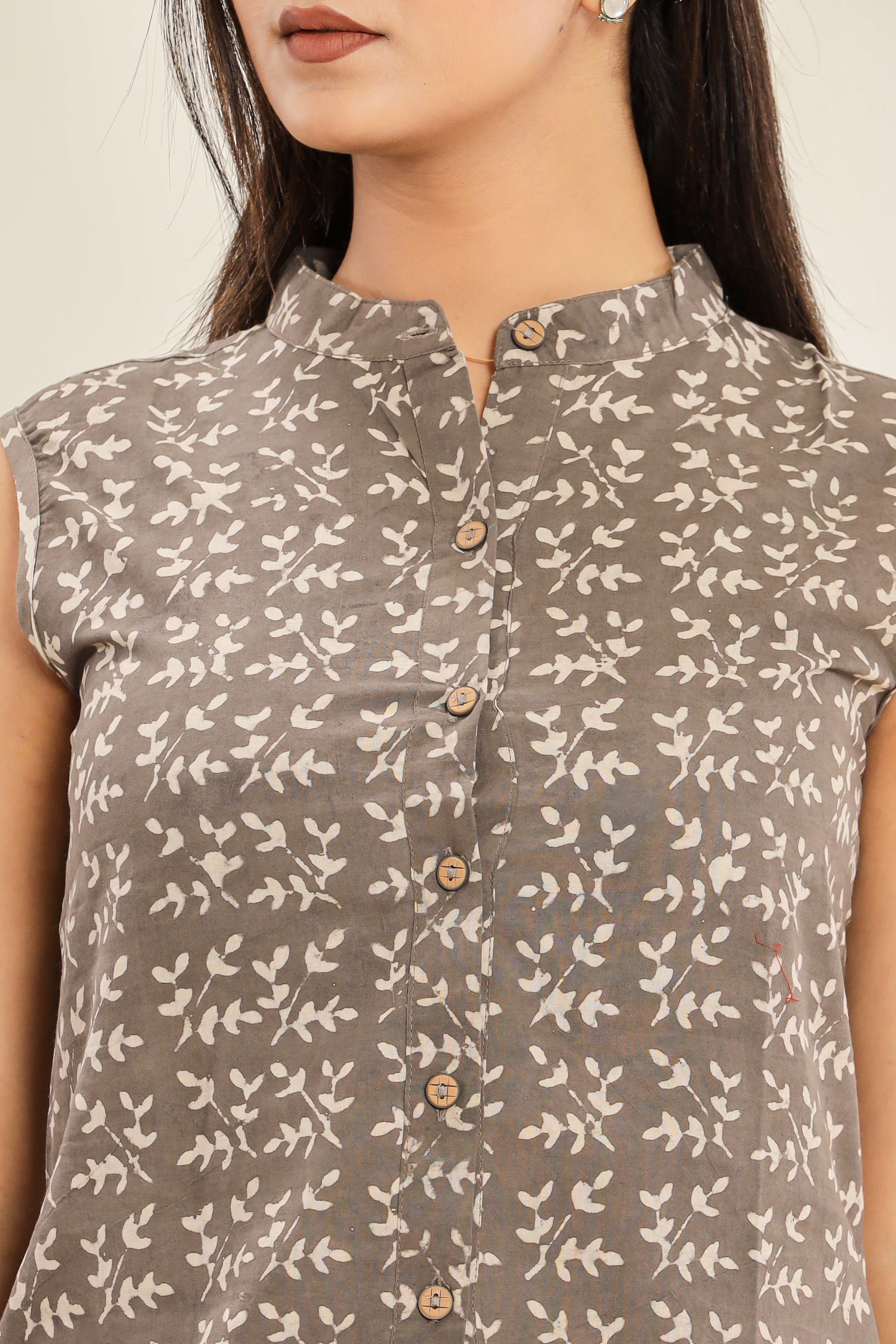 Kashish Lucky Clove Leaf Sleeveless Womens Hand Block Printed Tops