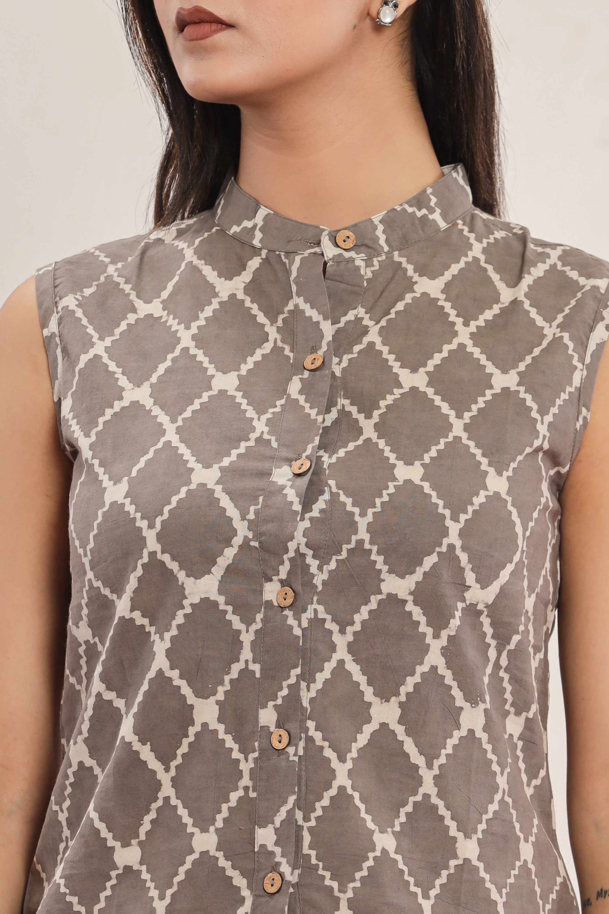 Kashish Baori Stepwell Sleeveless Womens Hand Block Printed Tops