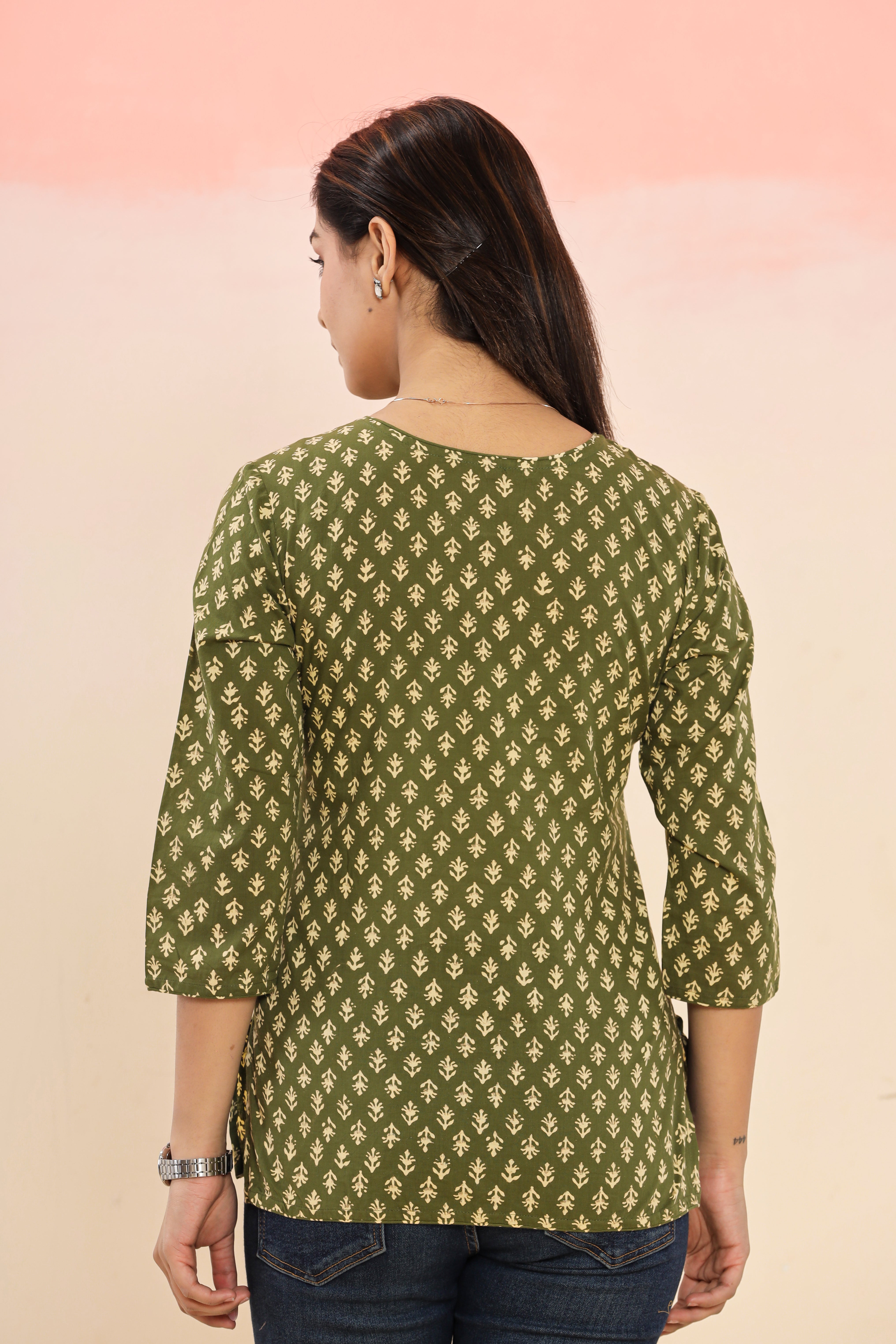 Ulti seedhi Booti Hand Block Printed Womens Tops