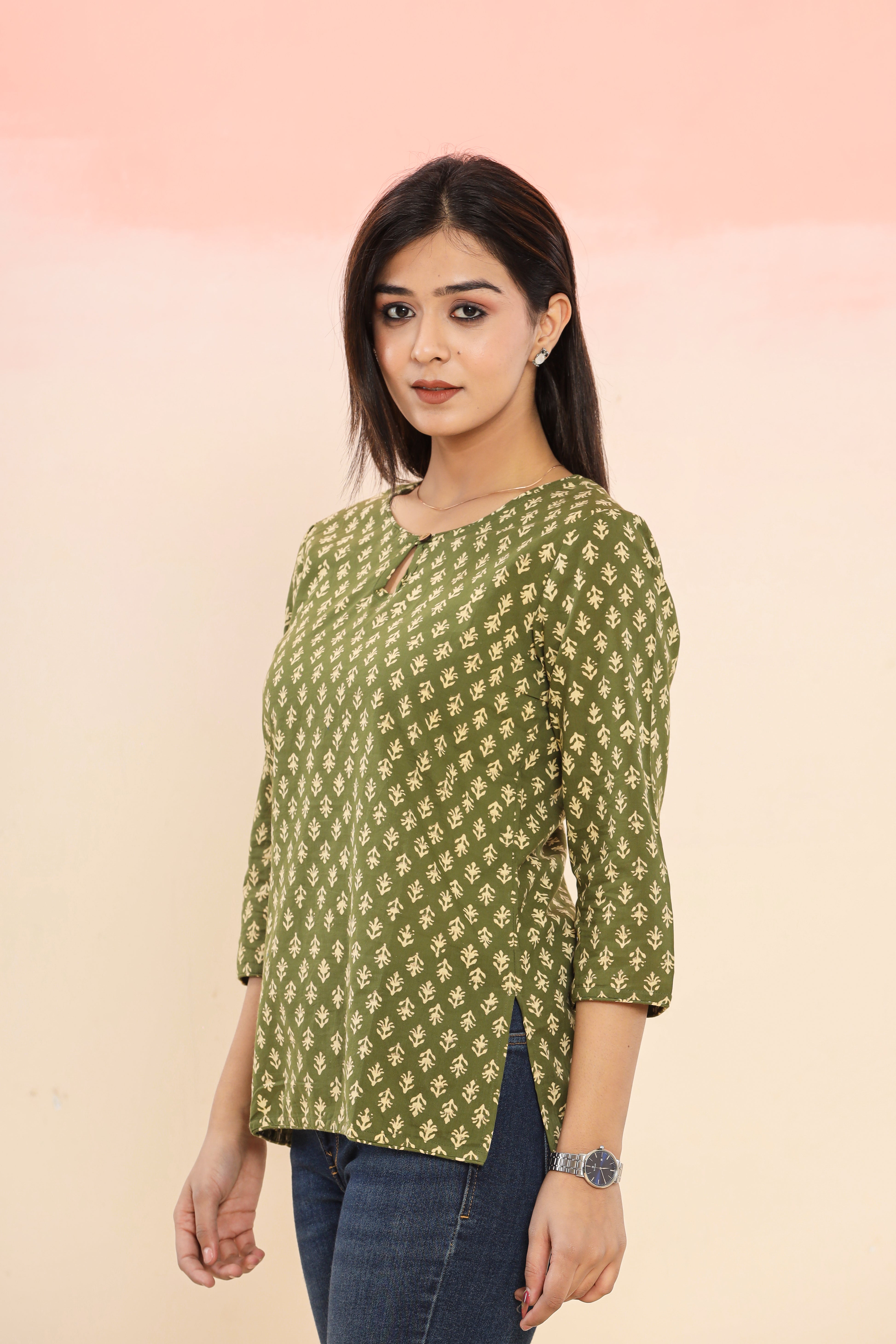 Ulti seedhi Booti Hand Block Printed Womens Tops