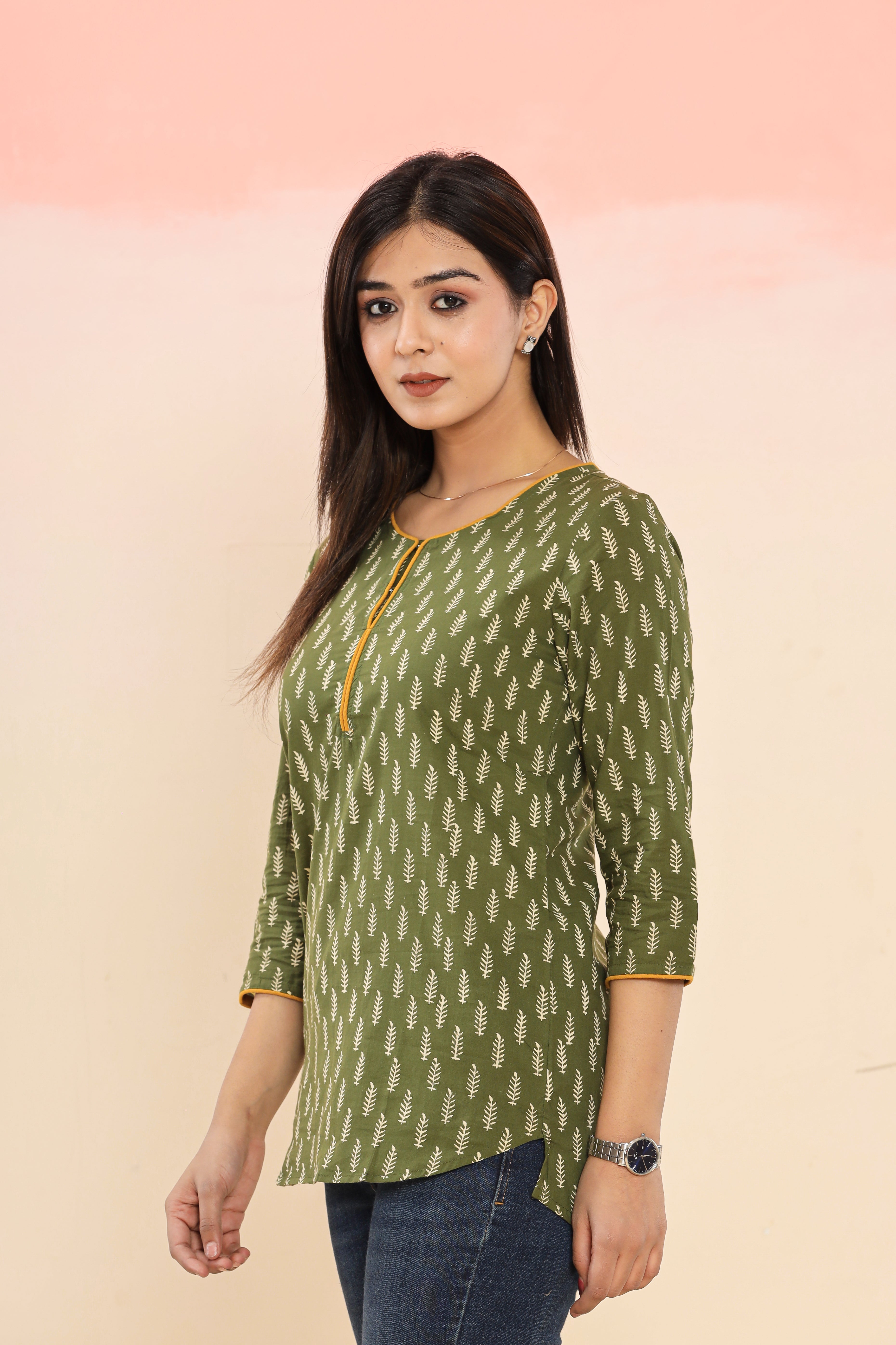 Christmas wala Booti Print Hand Block Printed Womens Tops