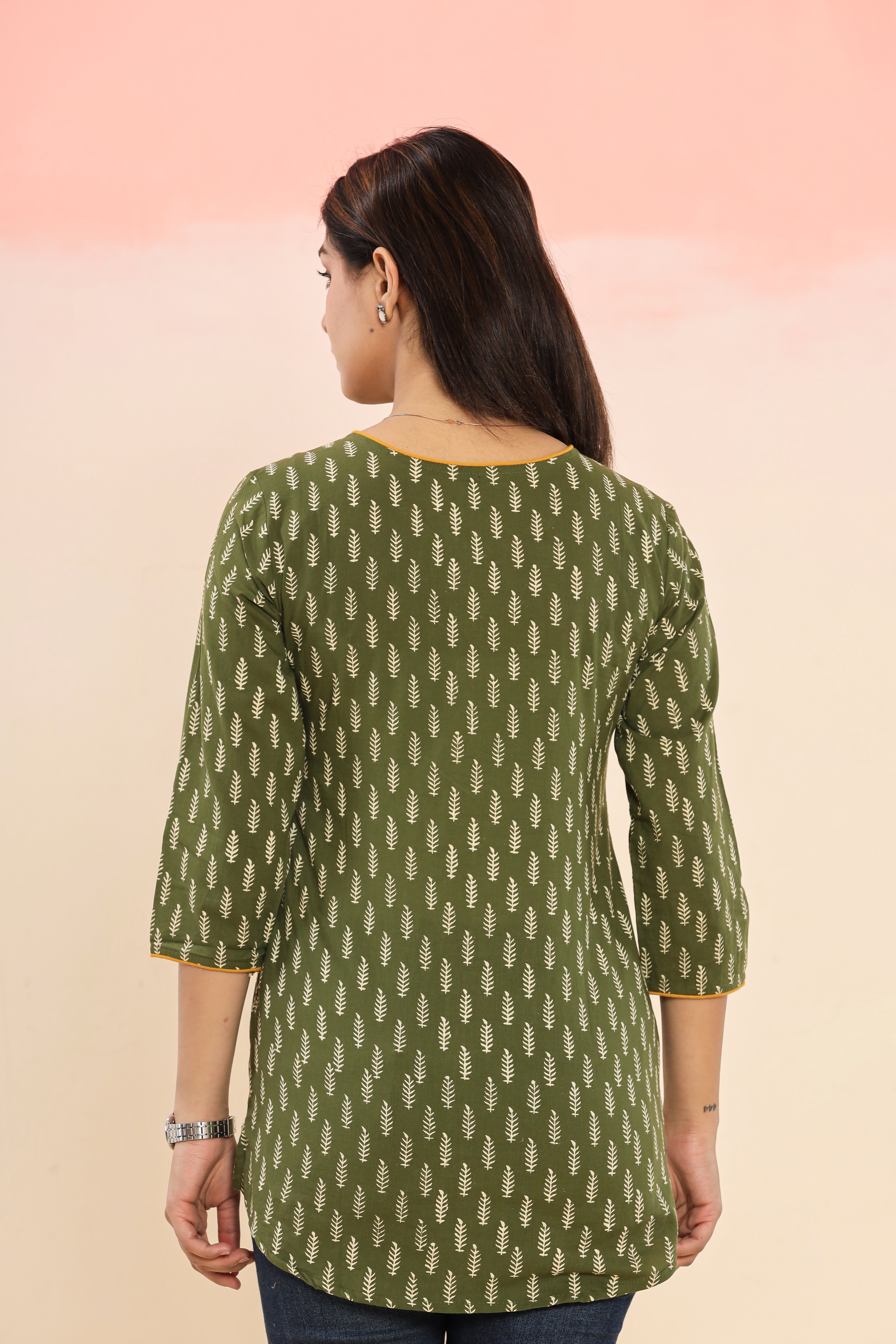 Christmas wala Booti Print Hand Block Printed Womens Tops