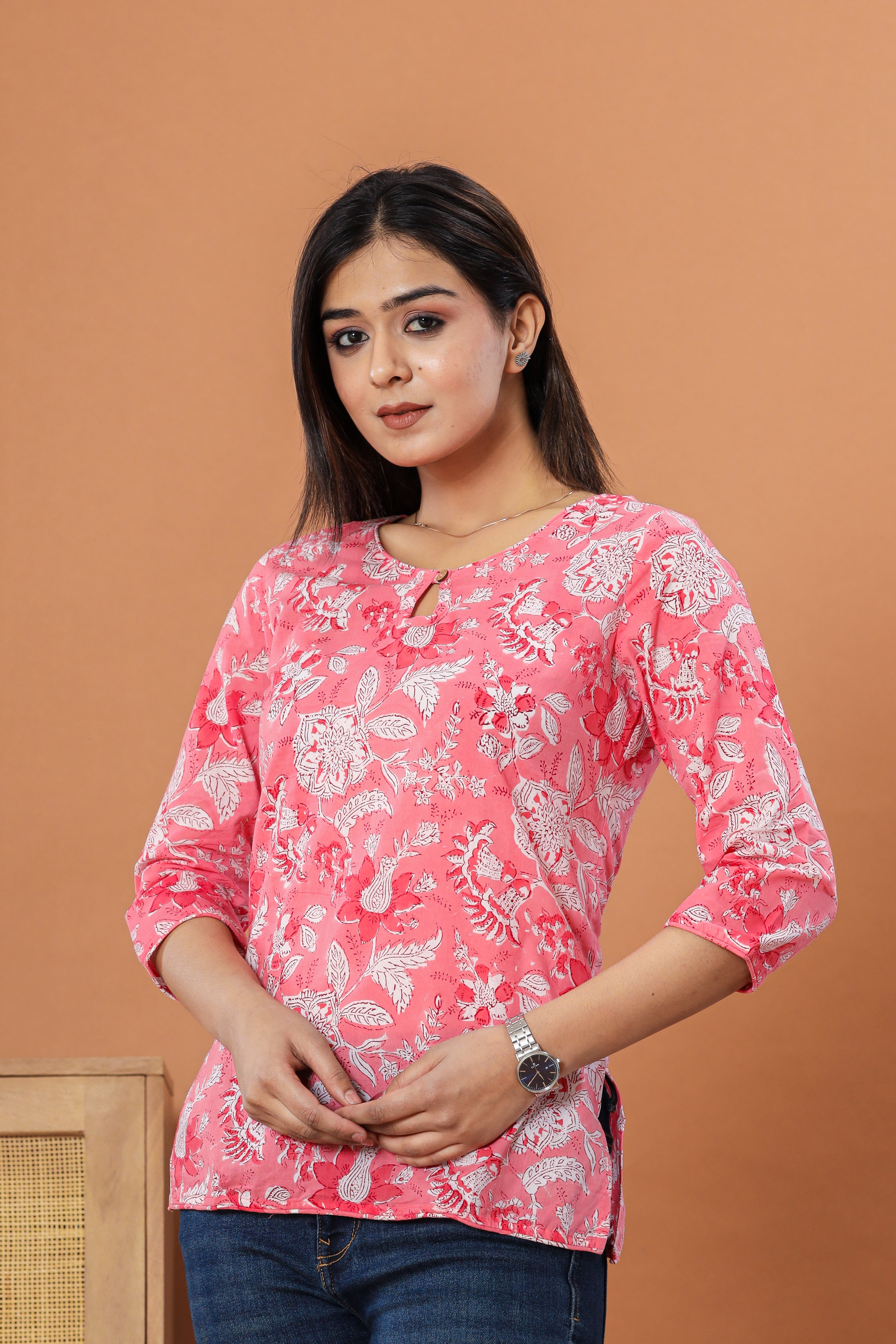 Gulabi Nagari Jaal Hand Block Printed Womens Tops