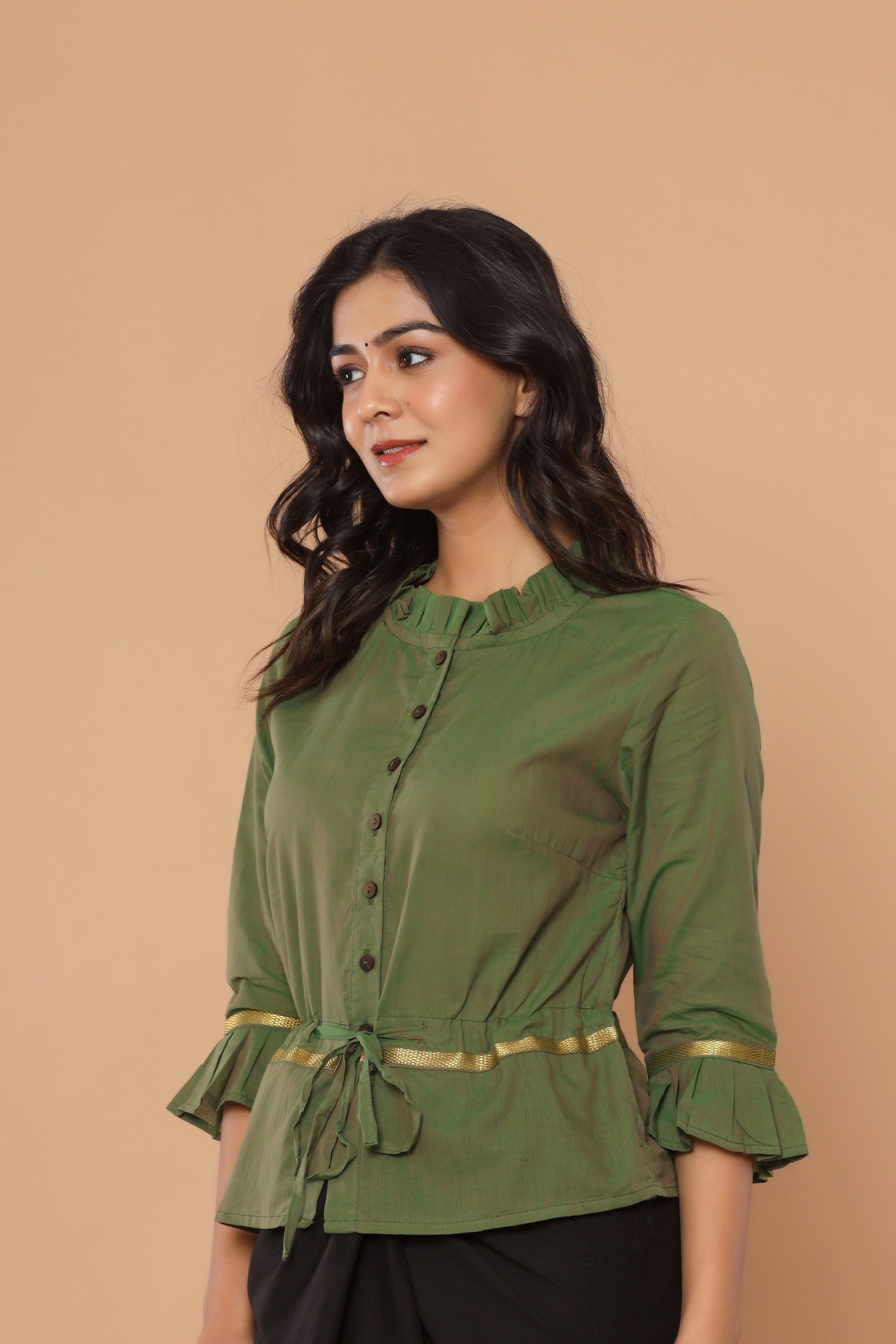 Halka Hara Bhara Mangalgiri Cotton Long Blouse