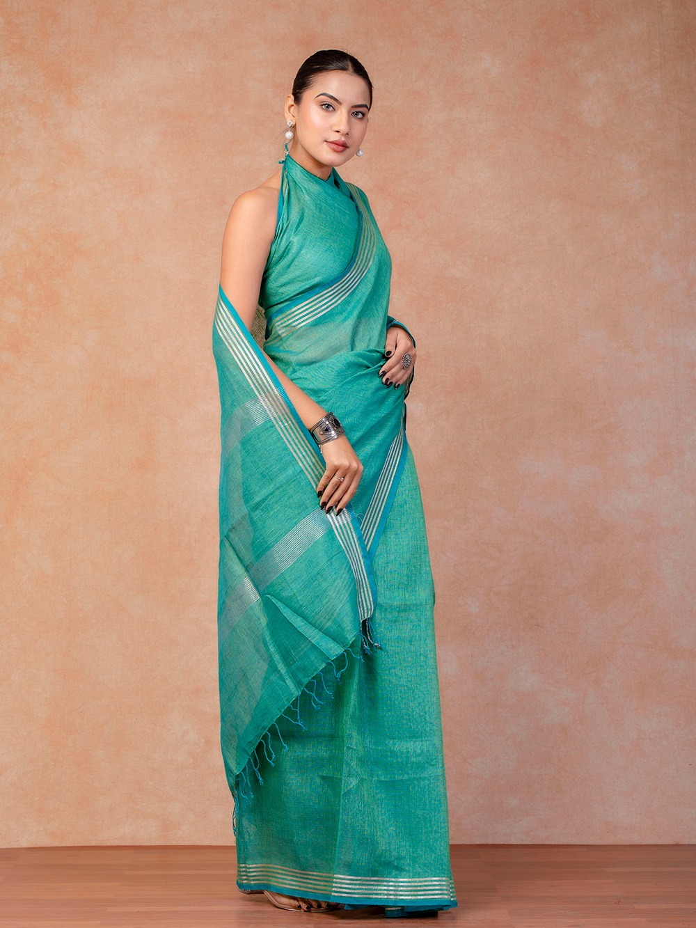 Turquoise Cross Dyed Pure Linen Saree with Blouse
