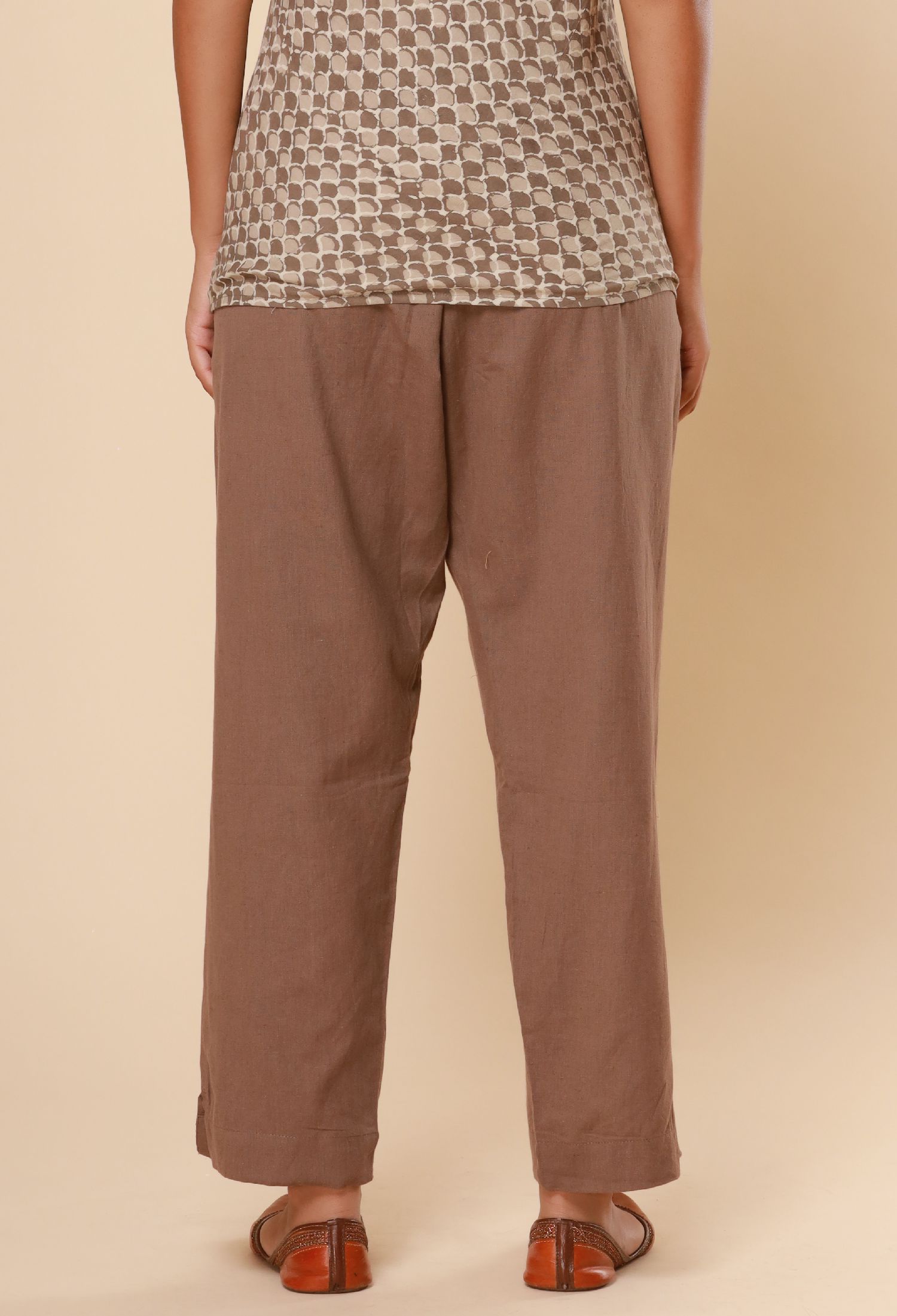 Bagru Brownish Grey Cotton Flex Straight Zipper Pants