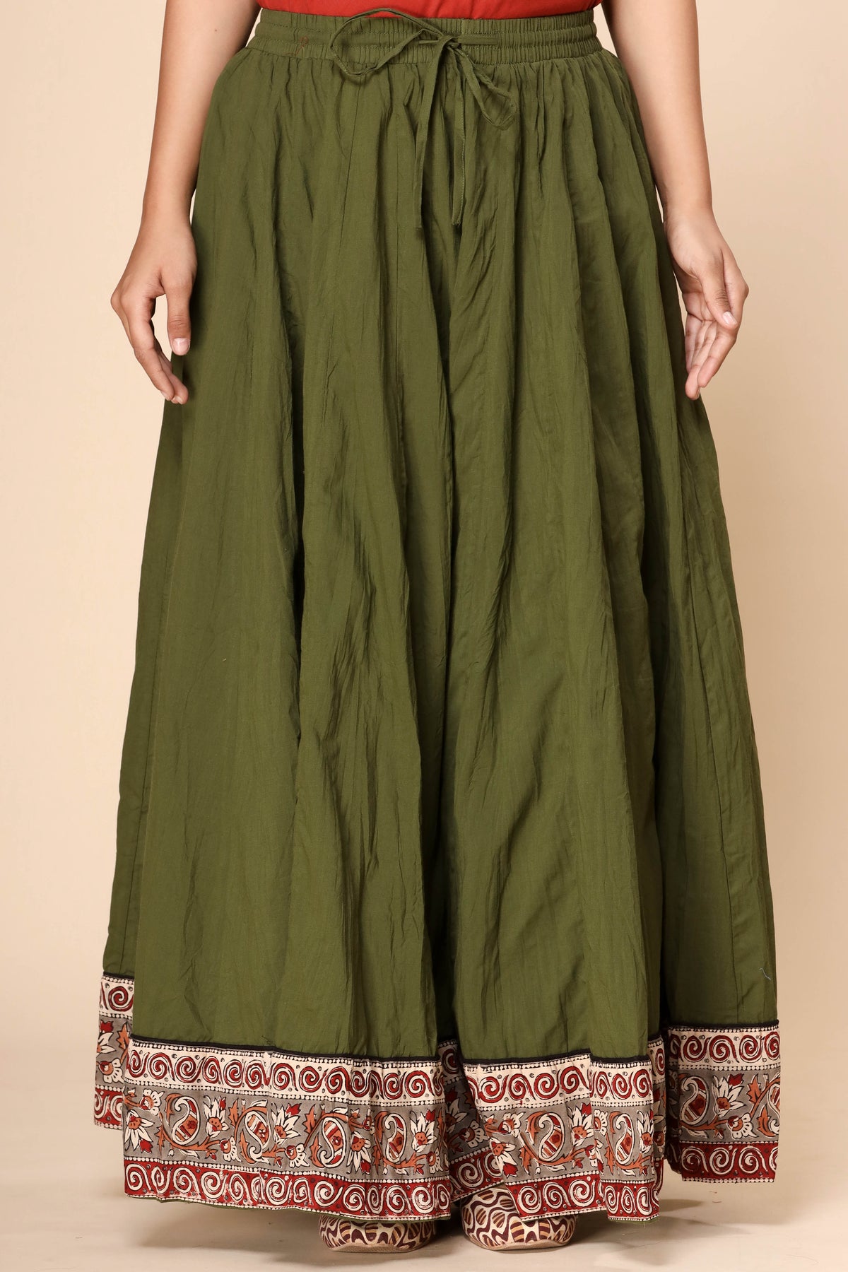 Plain Dyed Mehendi Green with Kalamkari Border Crinkled Cotton 28 Kali Kalidaar Skirt
