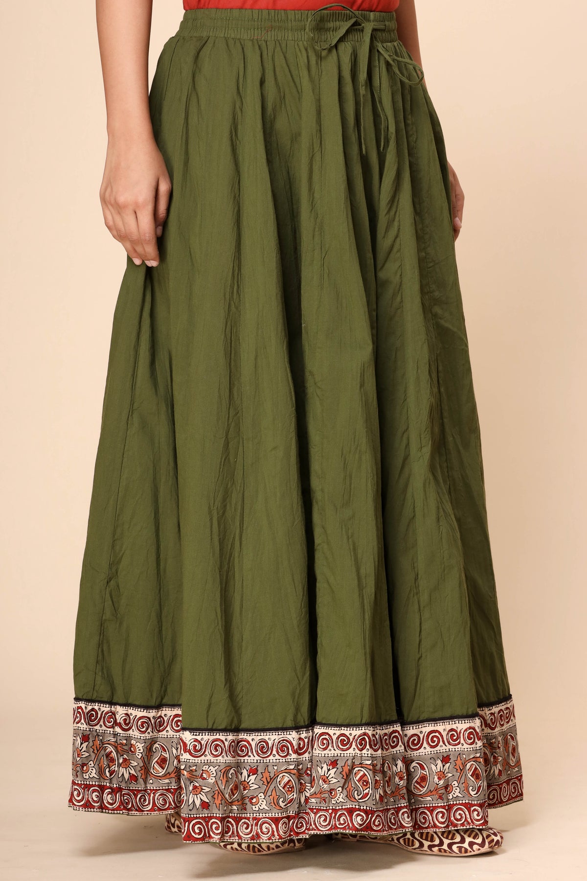 Plain Dyed Mehendi Green with Kalamkari Border Crinkled Cotton 28 Kali Kalidaar Skirt