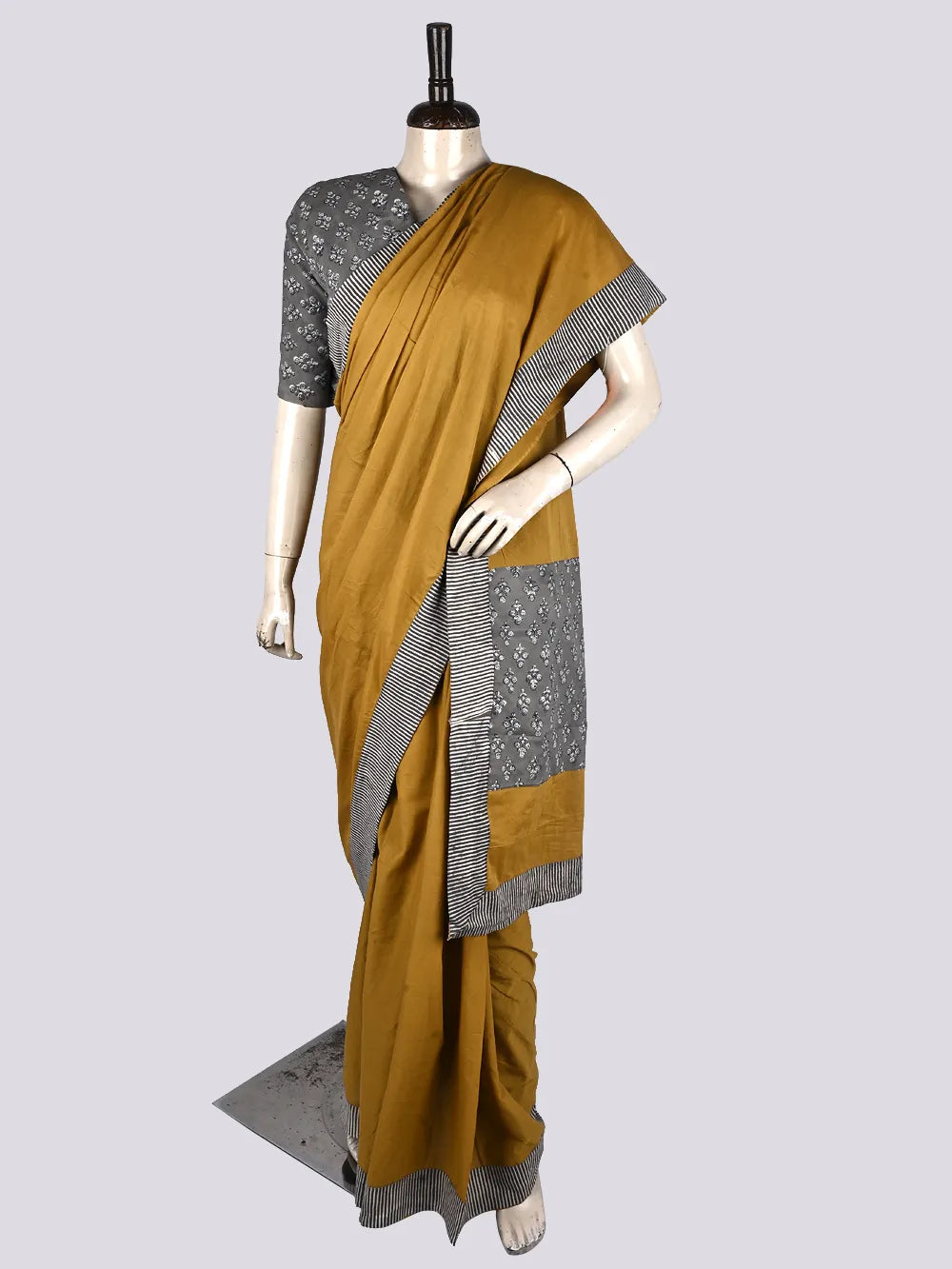 Plain Yellow with Daboo Grey Patch Mul Mul Cotton Saree with Printed Blouse Piece
