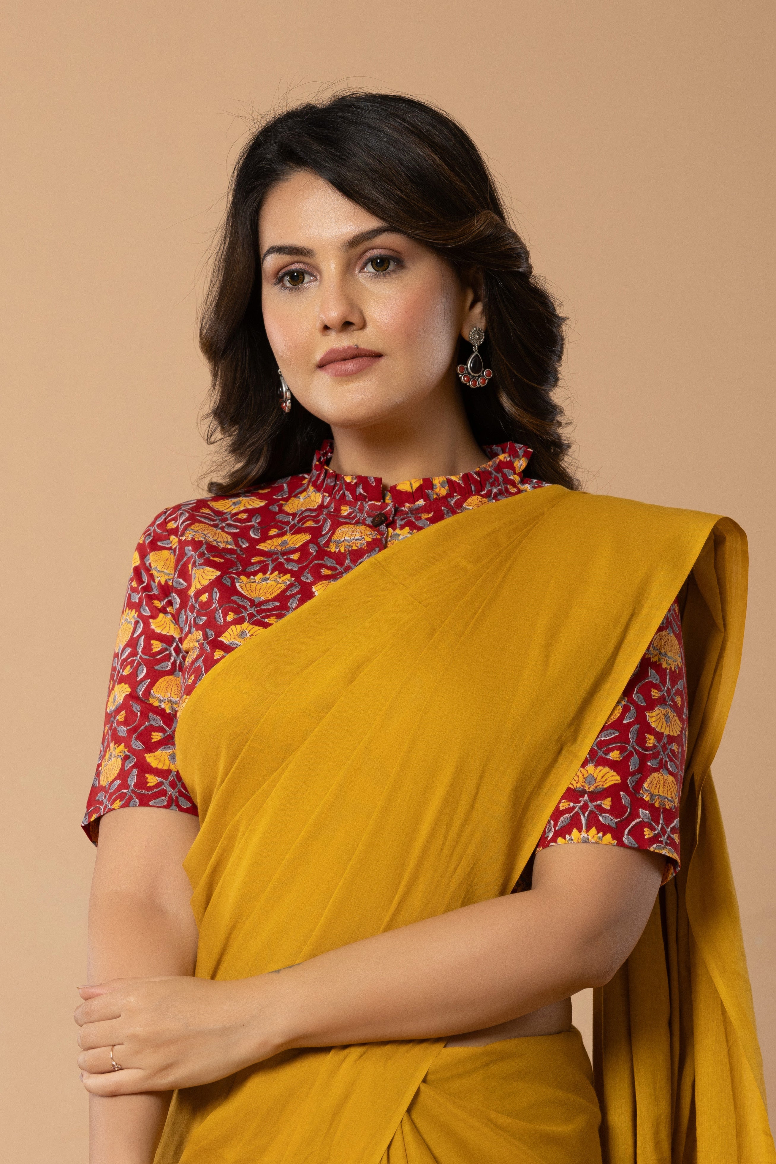 Earthy Yellow Plain Dyed Mul Mul Cotton Saree with Tassels (without Blouse)