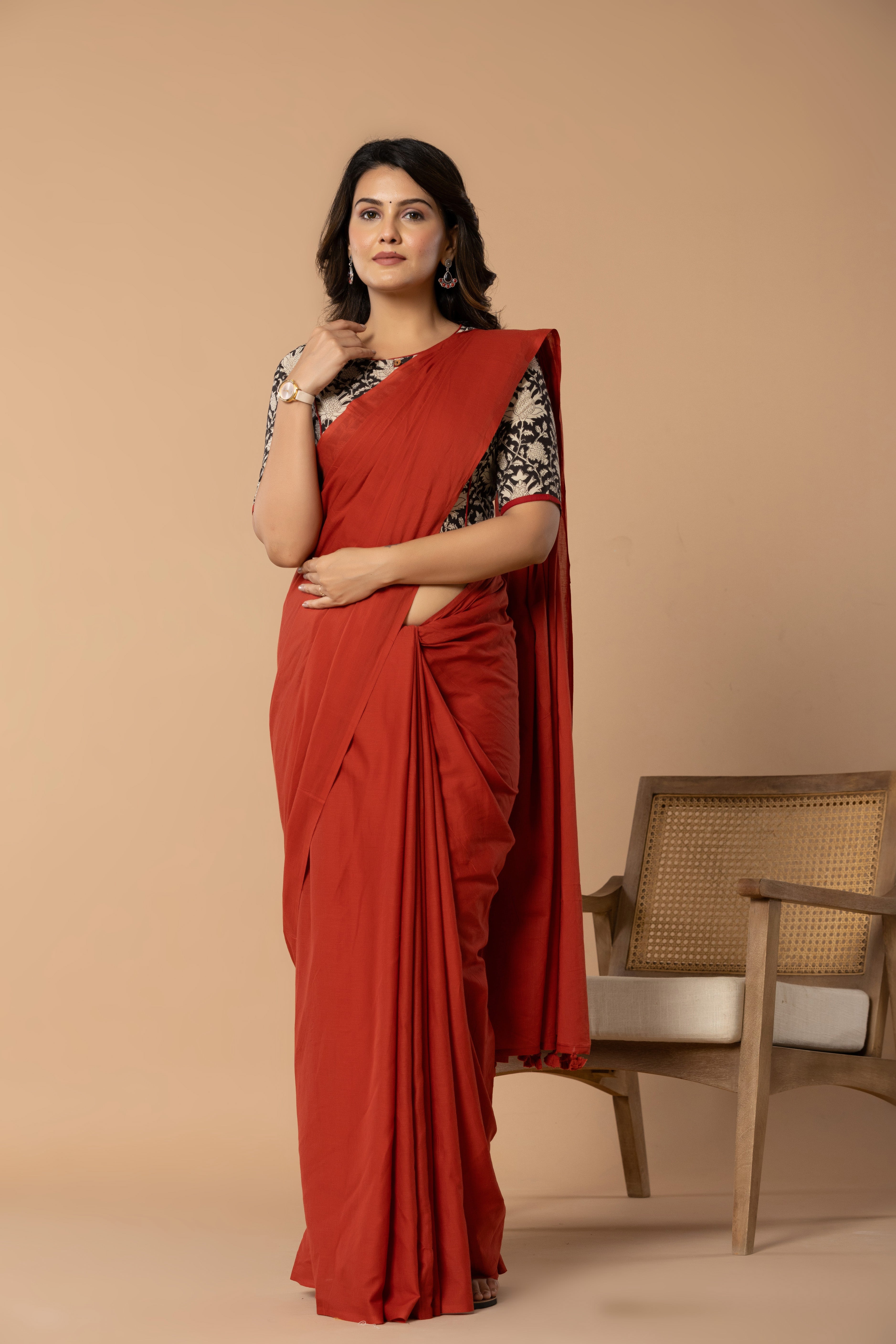 Brick Red Plain Dyed Mul Mul Cotton Saree with Tassels (without Blouse)