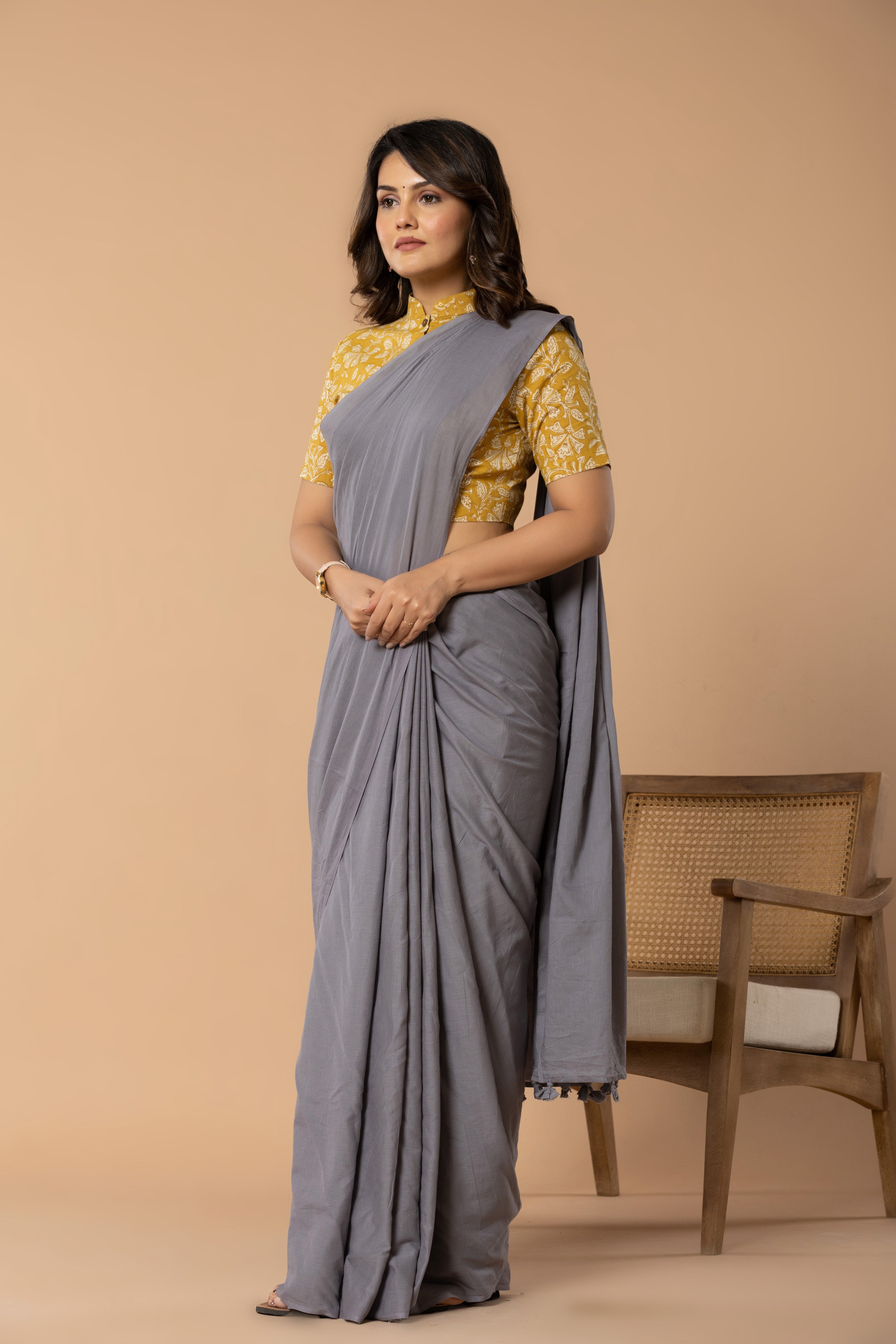 Steel Grey Plain Dyed Mul Mul Cotton Saree with Tassels (without Blouse)