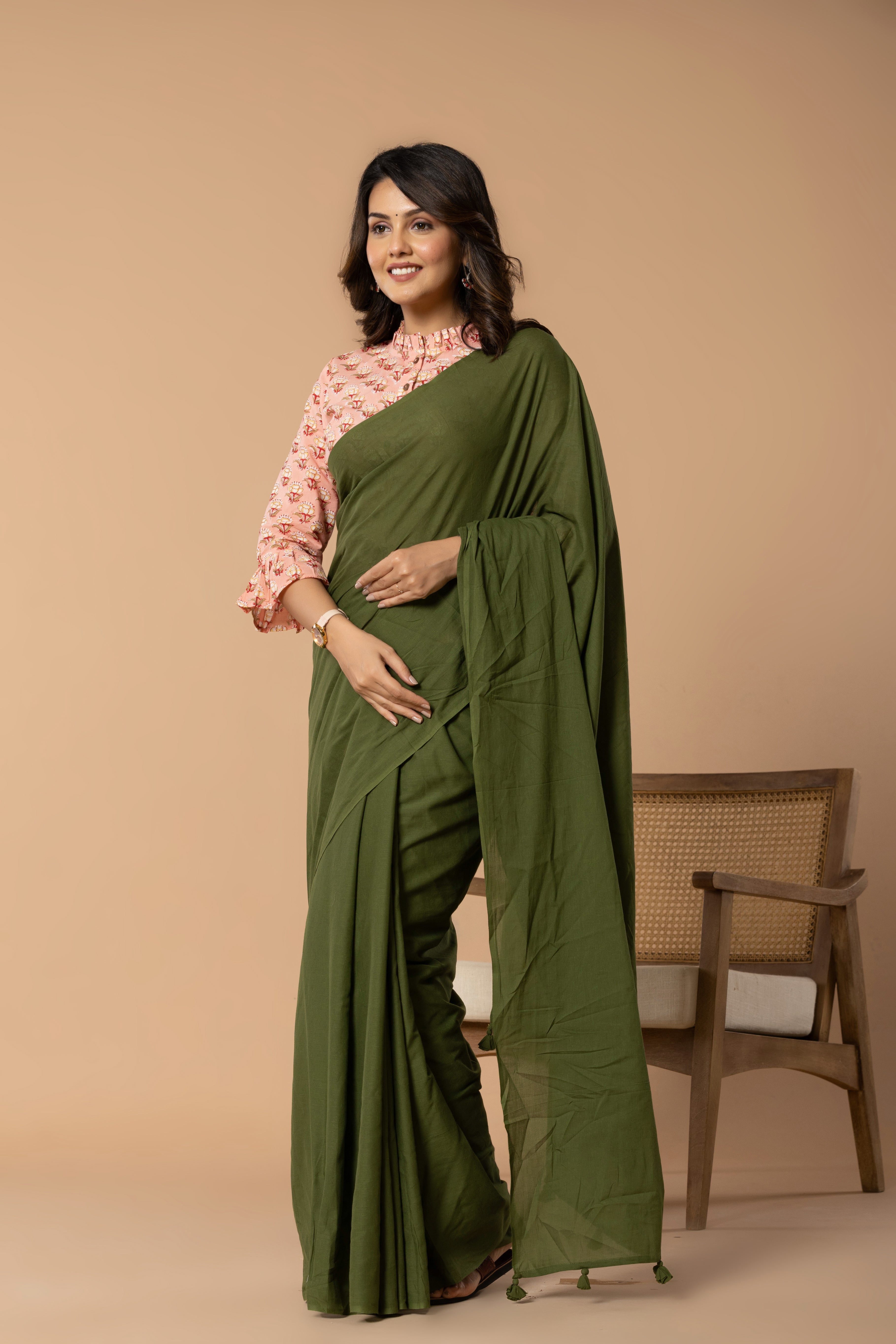 Mehendi Green Plain Dyed Mul Mul Cotton Saree with Tassels (without Blouse)