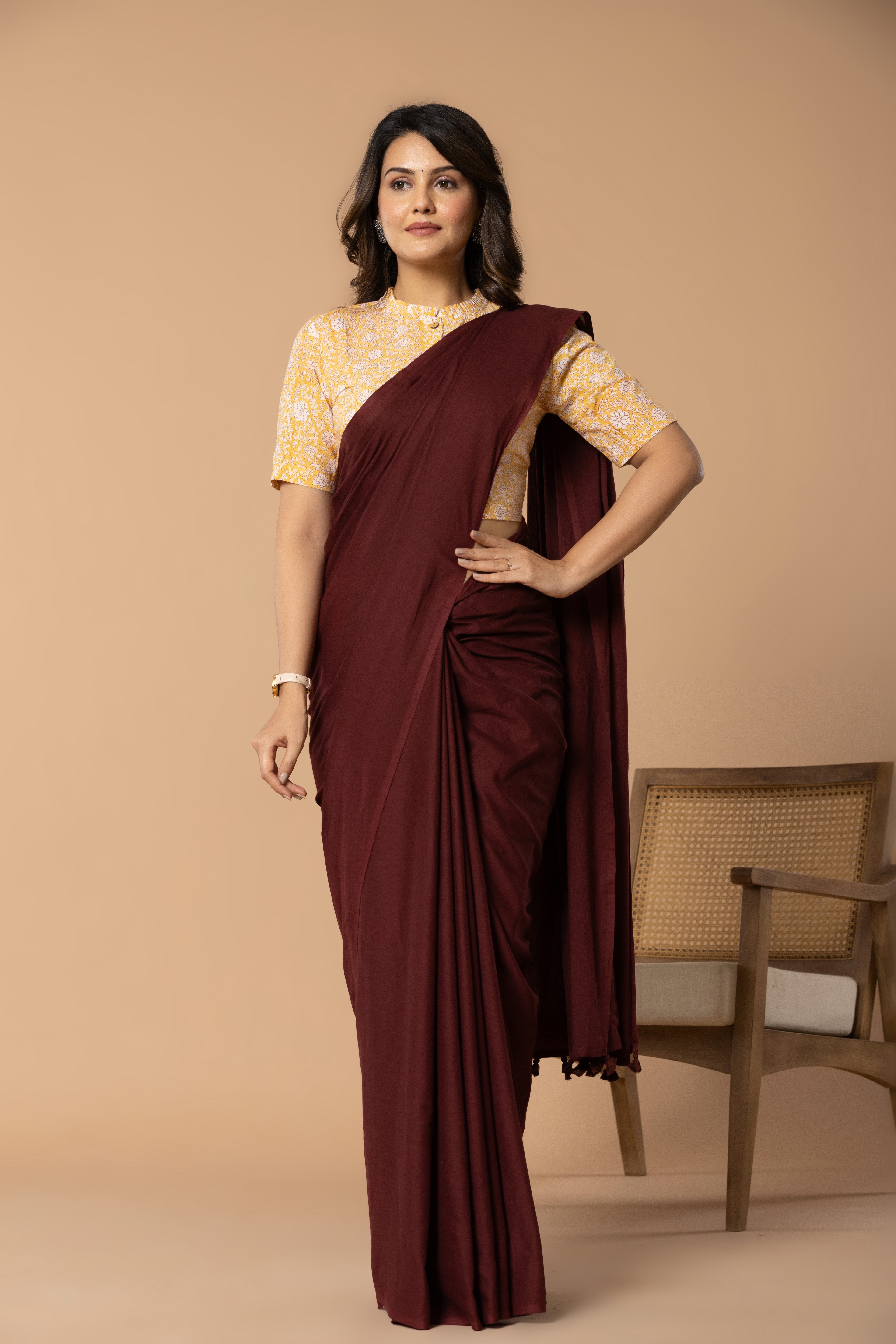 Maroon Plain Dyed Mul Mul Cotton Saree with Tassels (without Blouse)