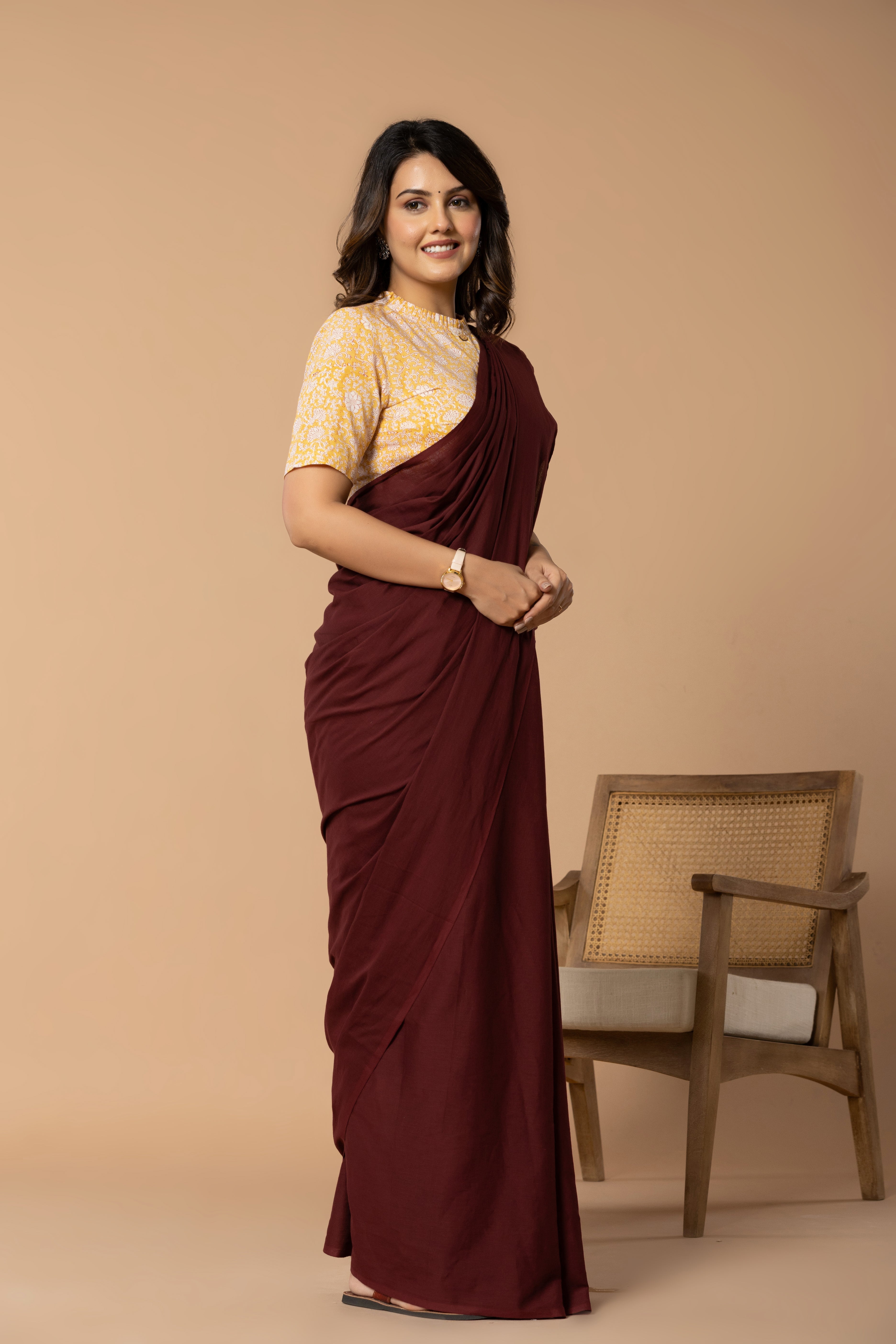 Maroon Plain Dyed Mul Mul Cotton Saree with Tassels (without Blouse)