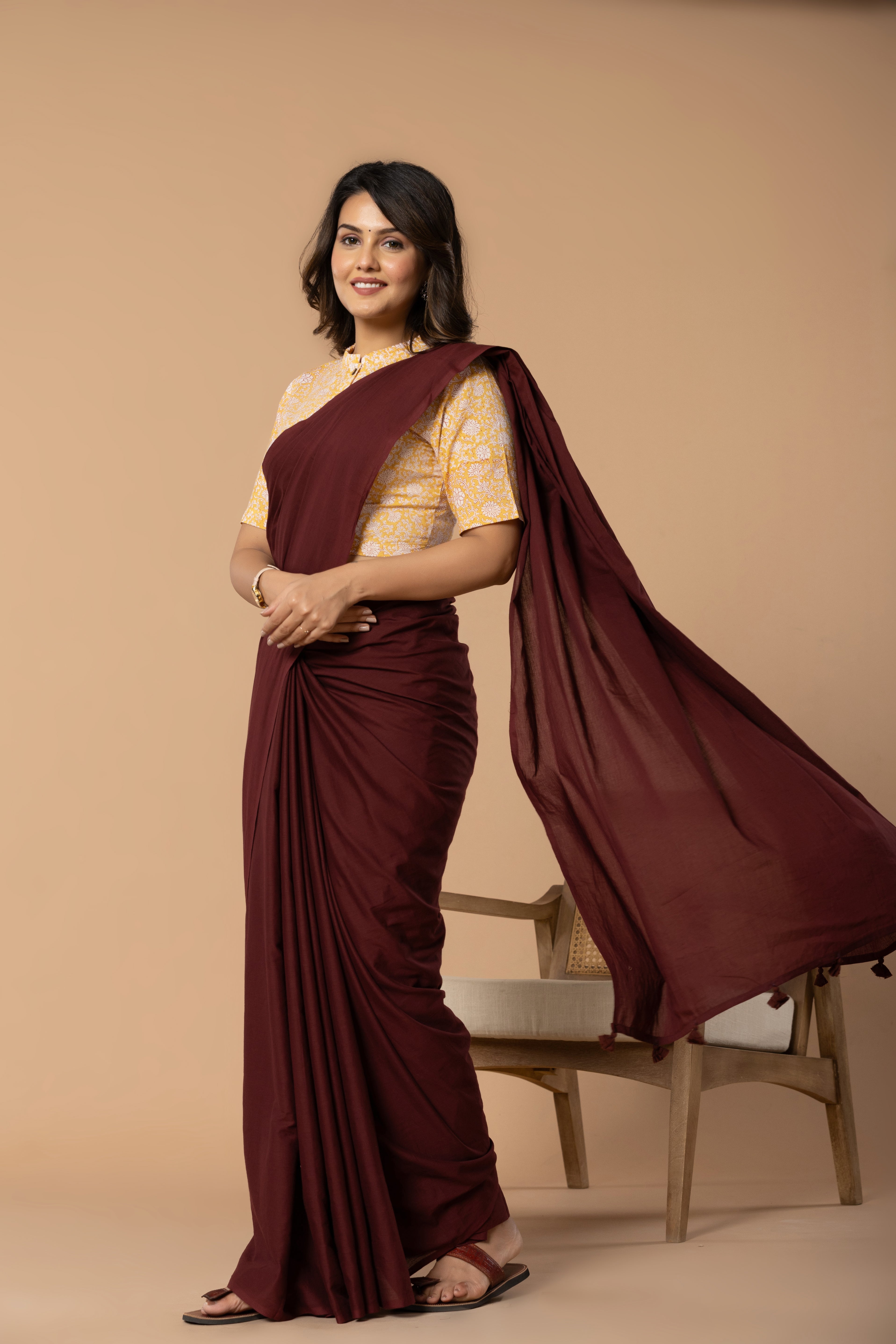 Maroon Plain Dyed Mul Mul Cotton Saree with Tassels (without Blouse)