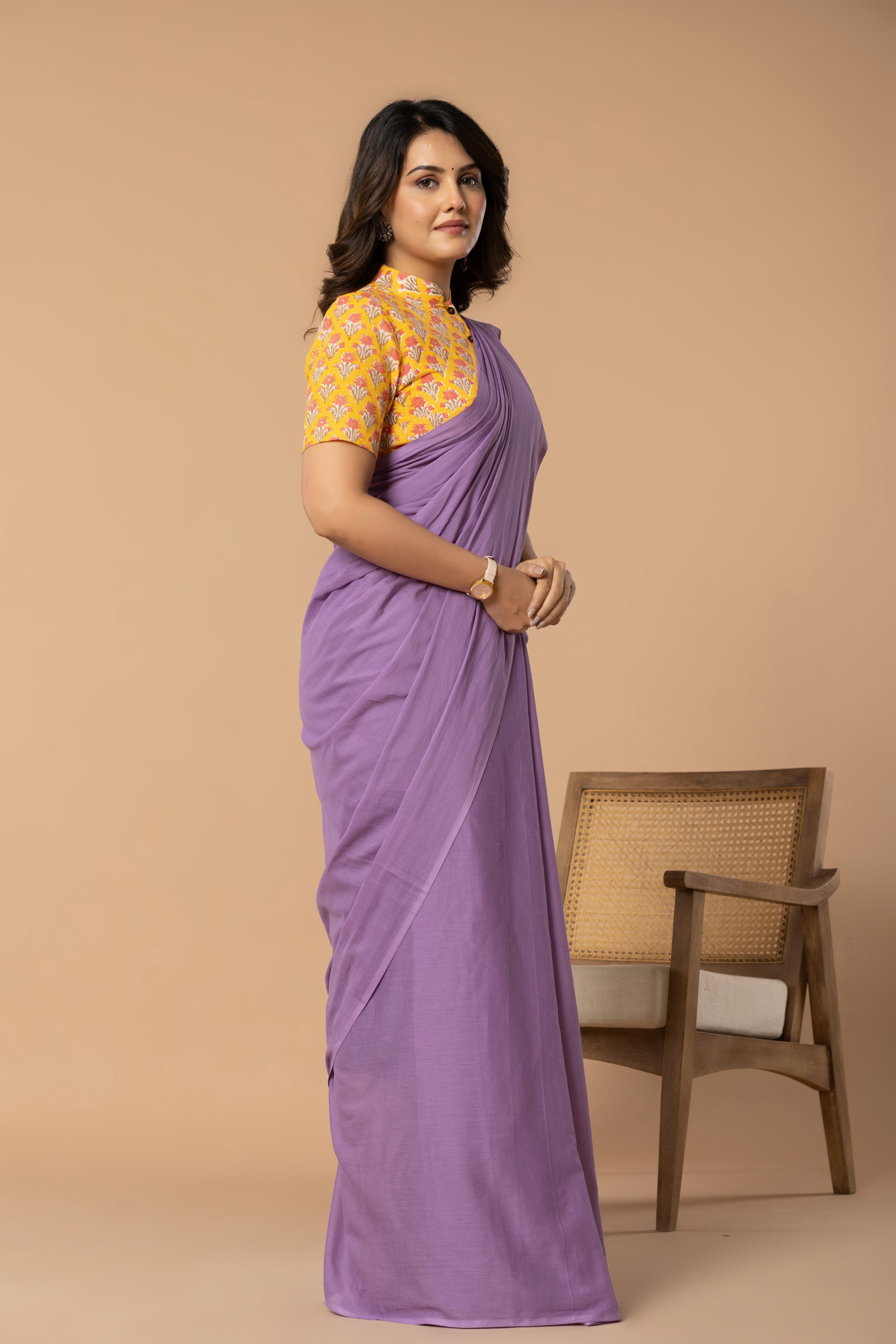 Lilac Purple Plain Dyed Mul Mul Cotton Saree with Tassels (without Blouse)