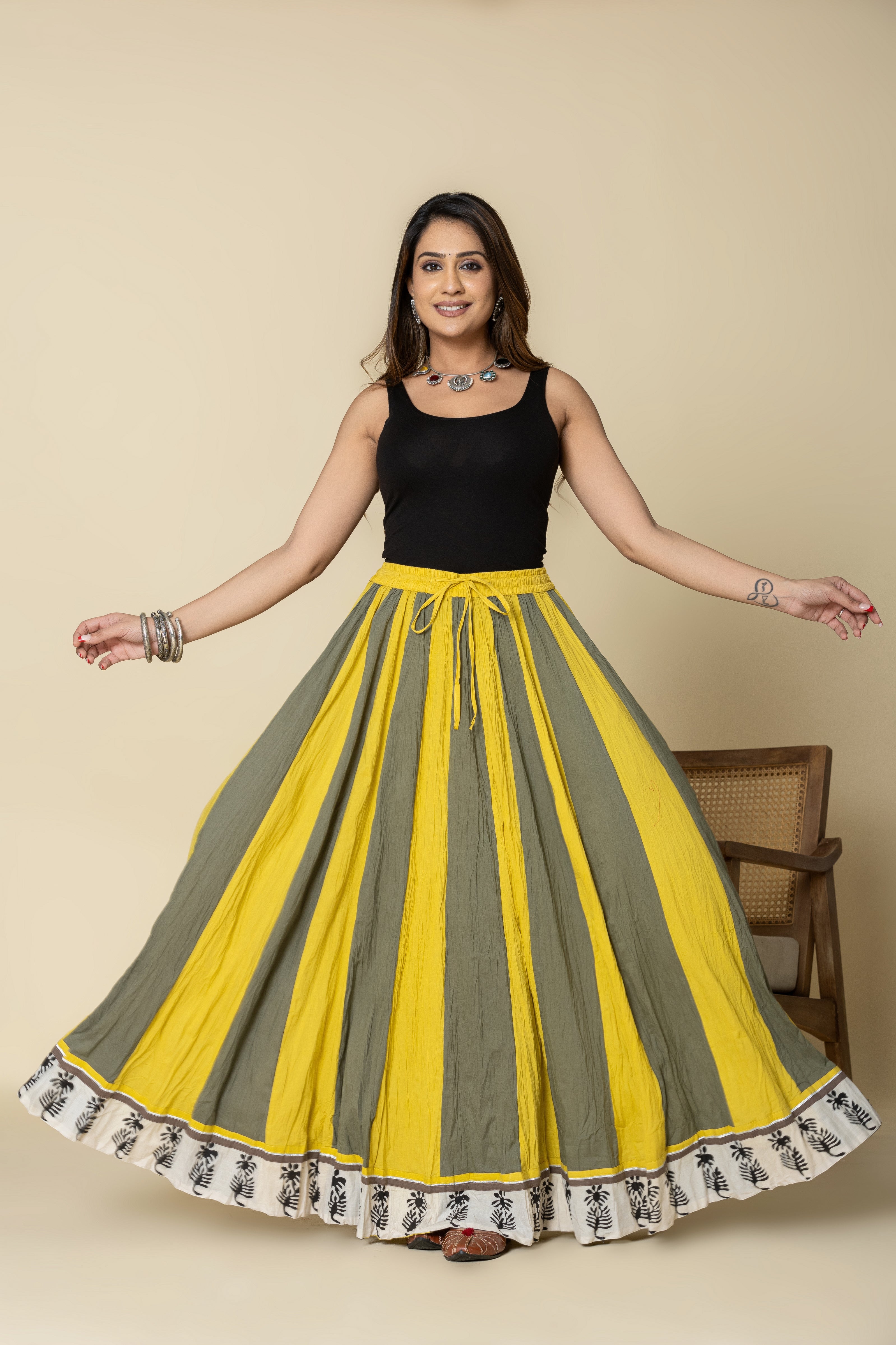 Nimbu Mirchi Crinkled Cotton 28 Kali Kalidaar Skirt