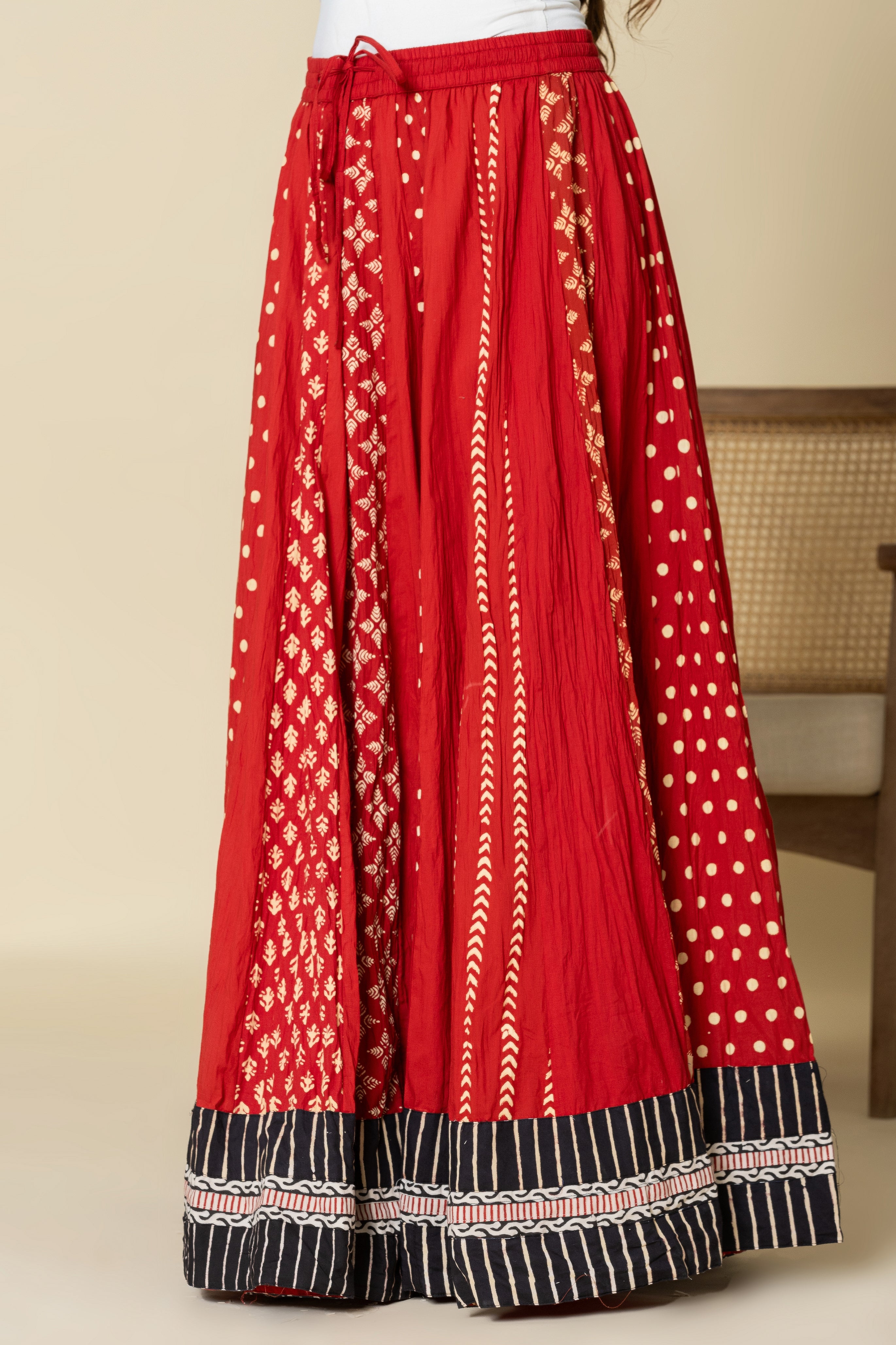 Laal Ghagra Crinkled Cotton 28 Kali Kalidaar Skirt