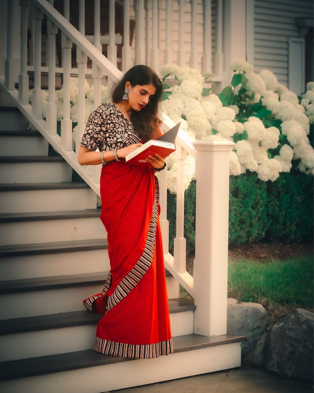 Plain Red with Bagru Black Patch Mul Mul Cotton Saree with Printed Blouse Piece