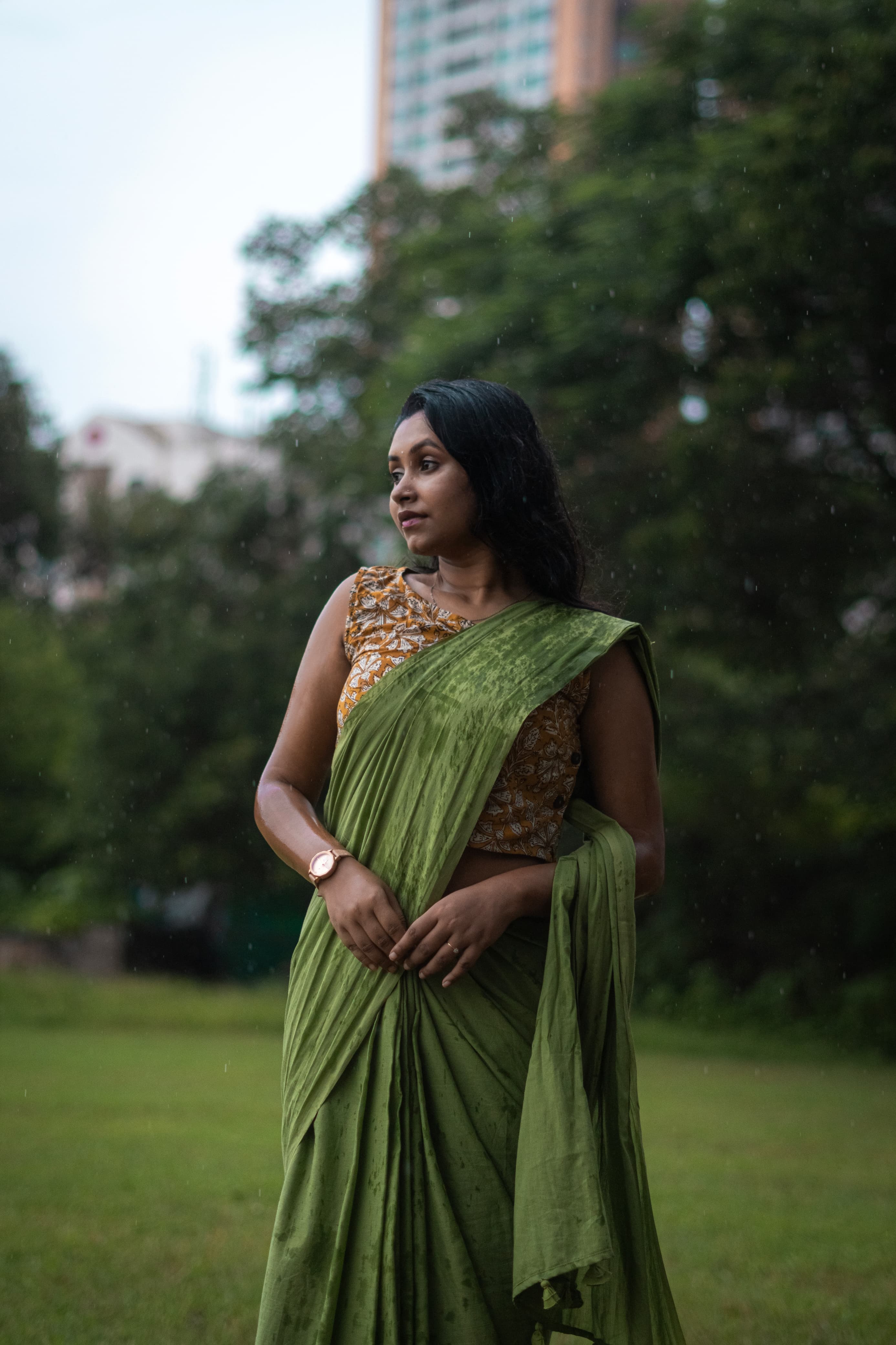 Avocado Green Plain Dyed Mul Mul Cotton Saree with Tassels (without Blouse)