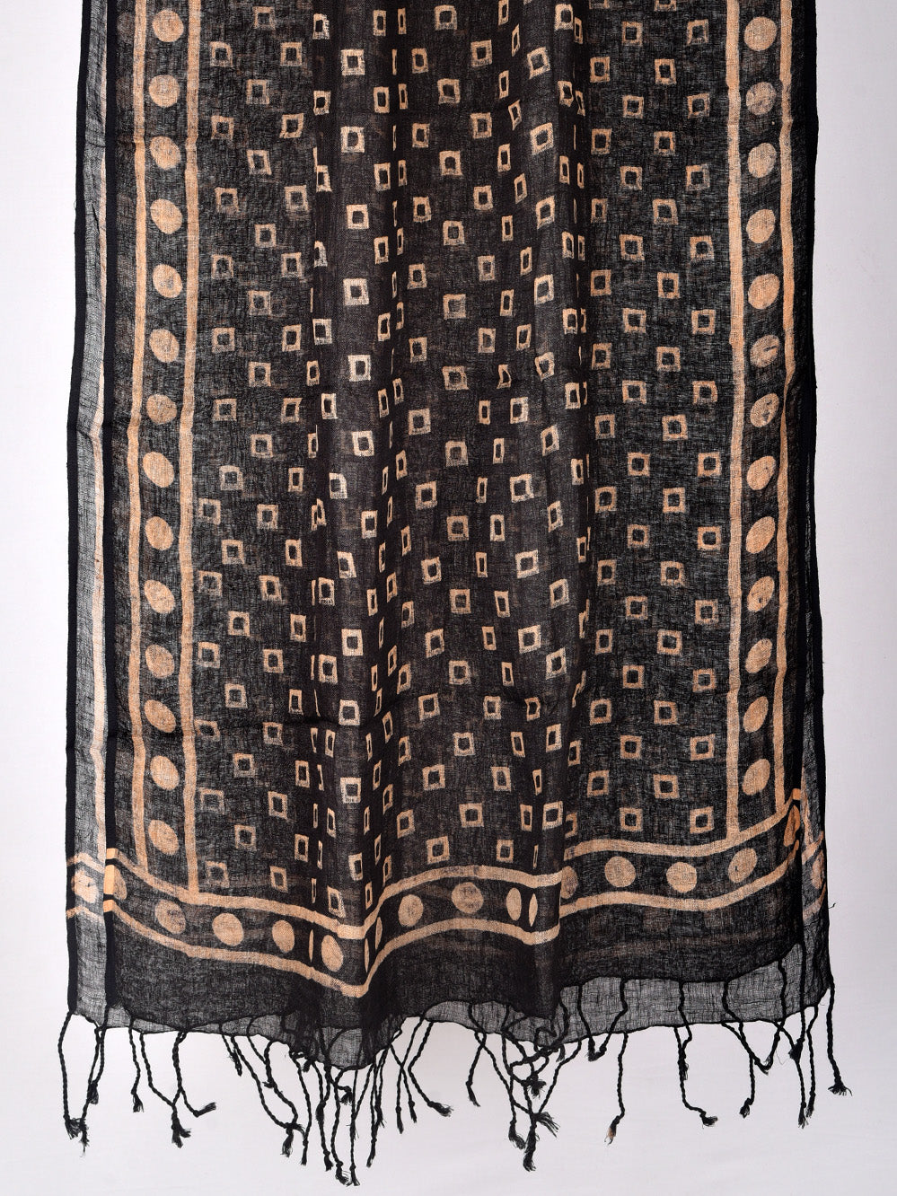 Black Chowk Geometric Hand Printed Pure Linen Dupatta