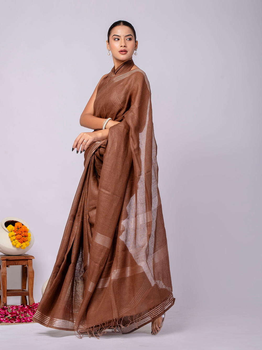 Cocoa Brown Cross Dyed Pure Linen Saree with Blouse