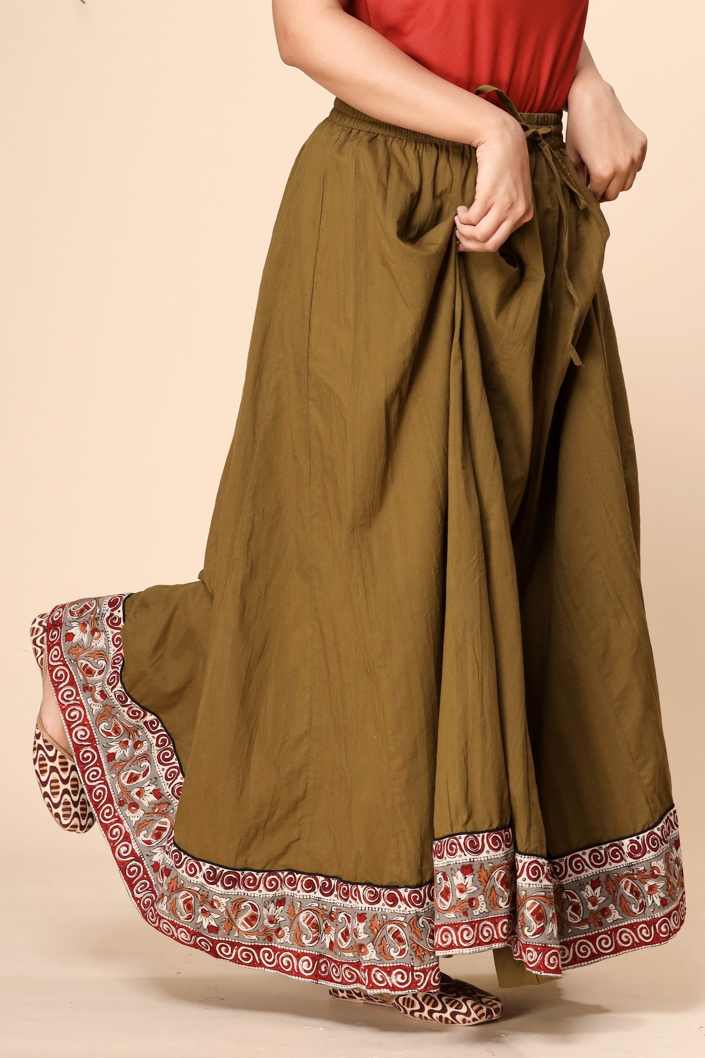 Plain Dyed Mehendi Green with Kalamkari Border Crinkled Cotton 28 Kali Kalidaar Skirt