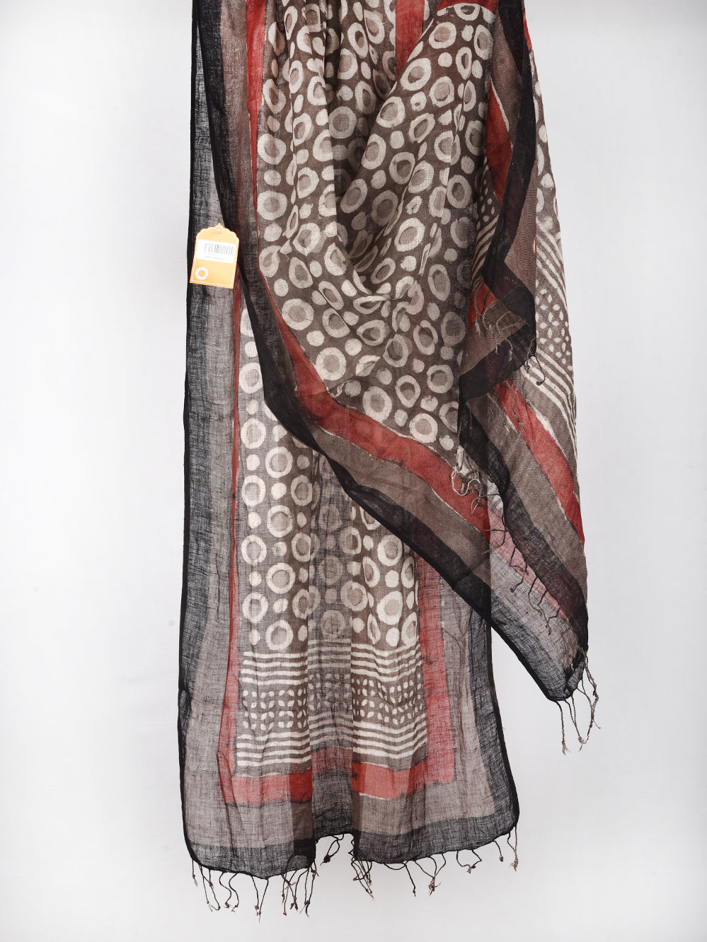 Bagru Daboo Gol Akaar Hand Printed Pure Linen Dupatta