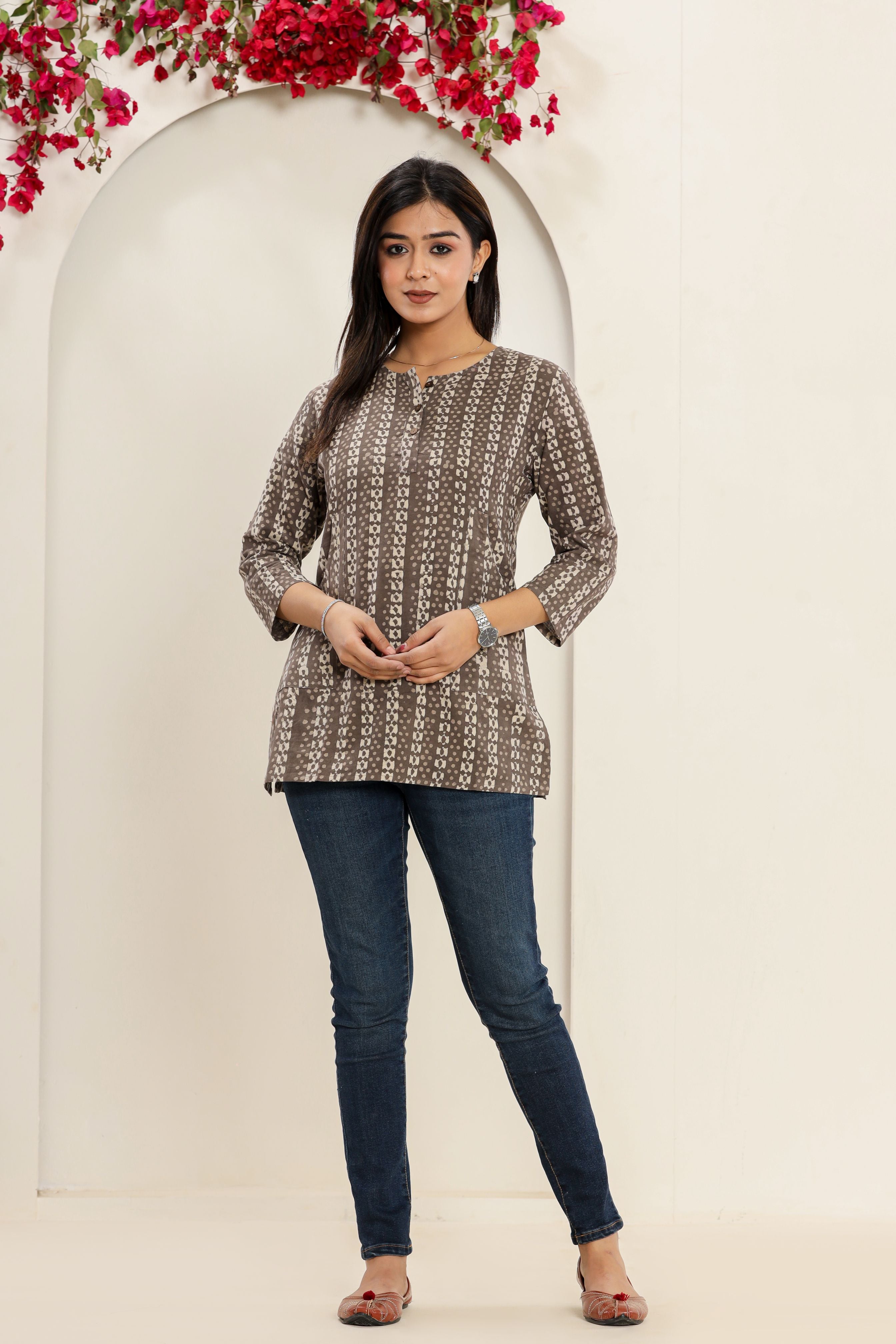 Kashish Daboo Saankhal Lounge Womens Hand Block Printed Tops