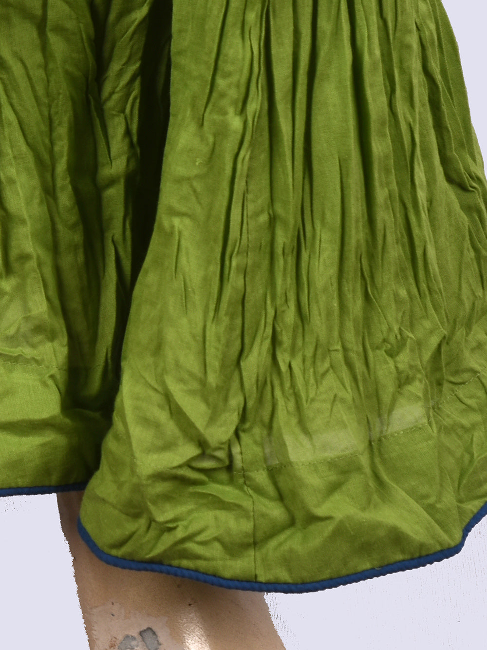 Plain Dyed Green Crinkled Cotton Mulmul 48 Kali Kalidaar Skirt