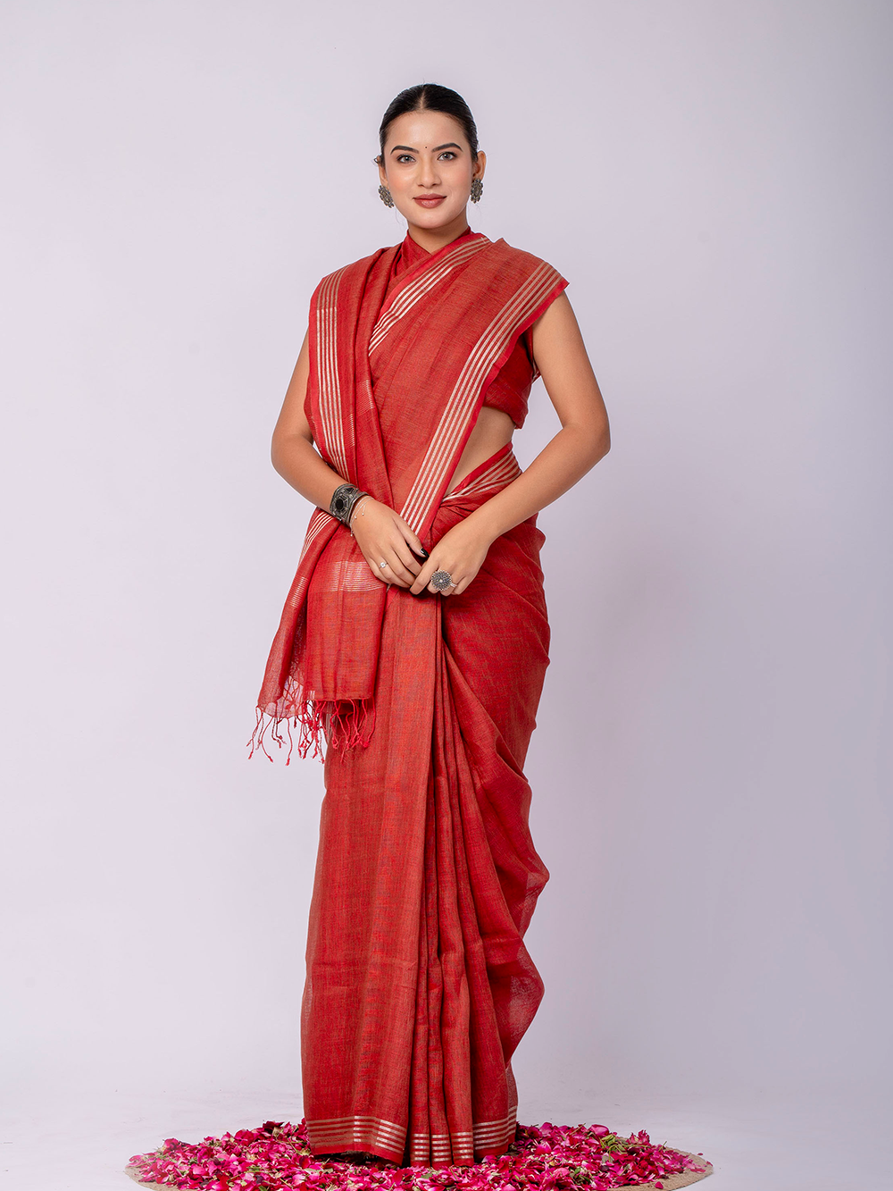 Earthy Red Cross Dyed Pure Linen Saree with Blouse