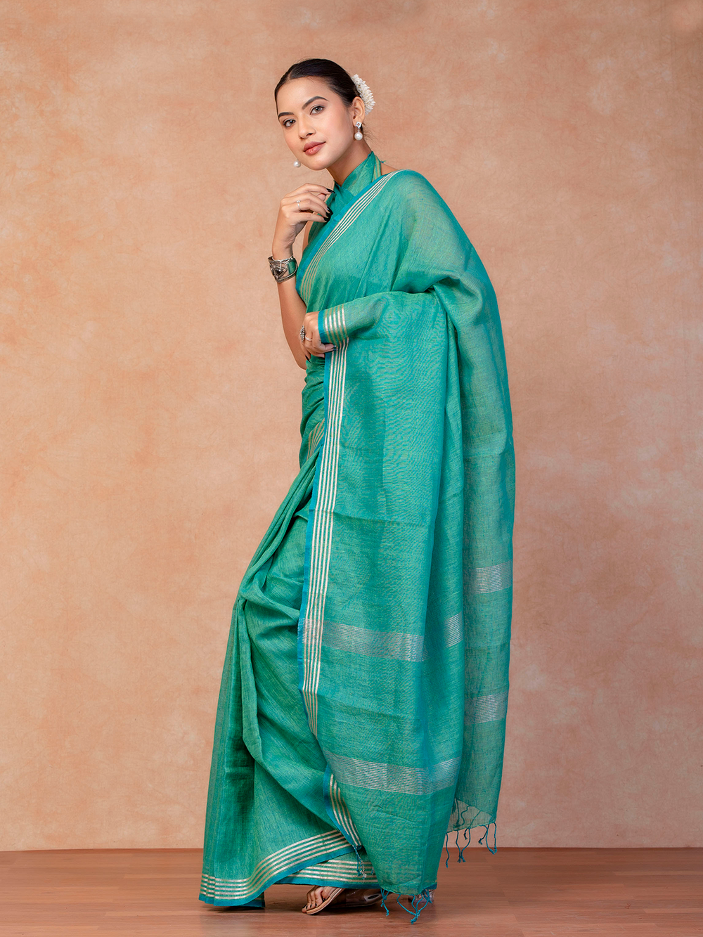 Turquoise Cross Dyed Pure Linen Saree with Blouse